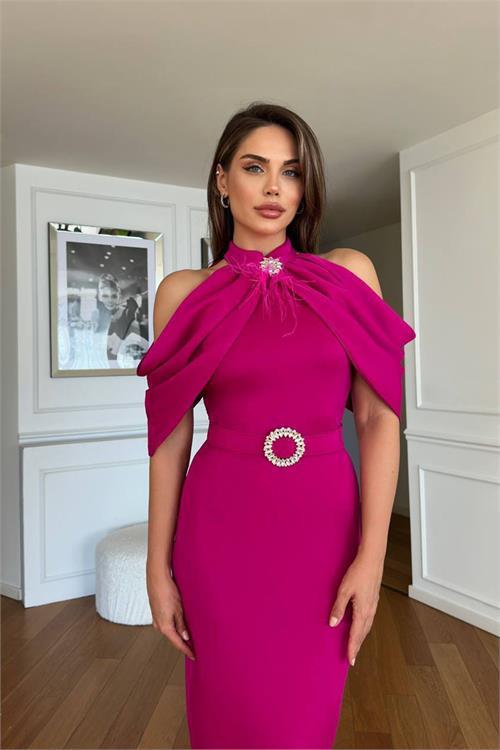 Dipmoda kadın omuz detaylı toka kemerli midi boy elbise DPNC110095