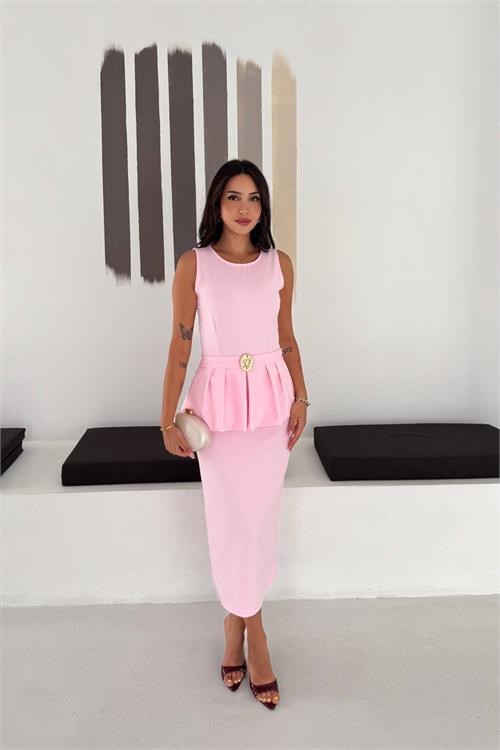 Dipmoda kadın pembe kolsuz peplum kesim midi boy kemer tokalı elbise DPK4640