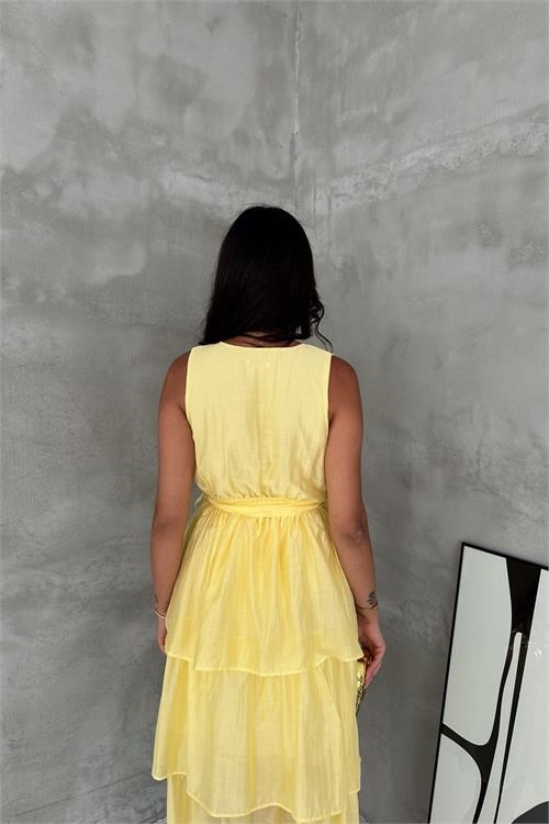 Dipmoda kadın sarı kruvaze yaka kat kat kuşaklı midi boy elbise DPK4674
