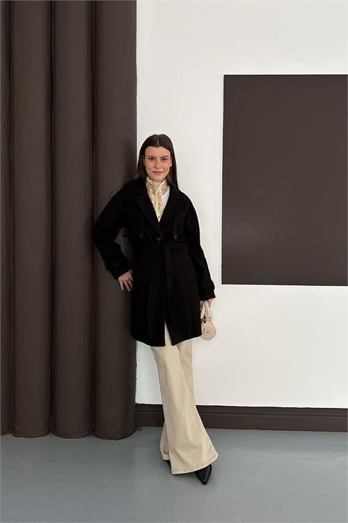 Dipmoda kadın siyah astarlı kısa boy kuşaklı kaşe kaban RYKBN03