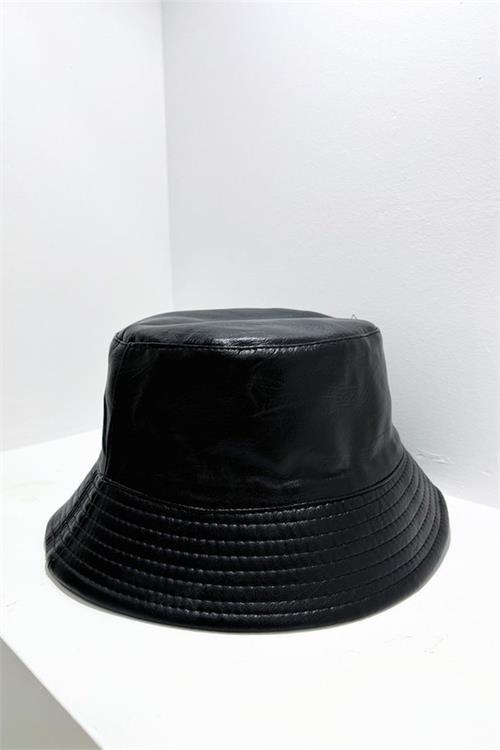 Dipmoda kadın siyah deri bucket şapka DPAKS022