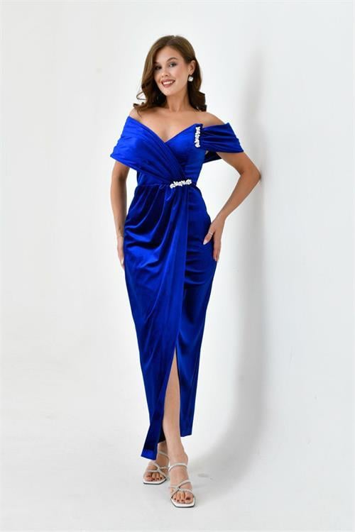 Dipmoda kadın taş ve yırtmaç detaylı kadife abiye elbise NBS9361 