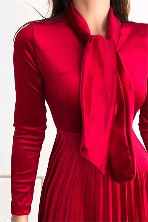 Dipmoda kadın yakası bağlama detaylı piliseli kadife elbise NBQ012