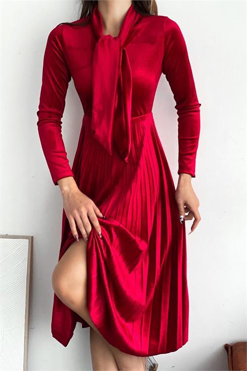 Dipmoda kadın yakası bağlama detaylı piliseli kadife elbise NBQ012