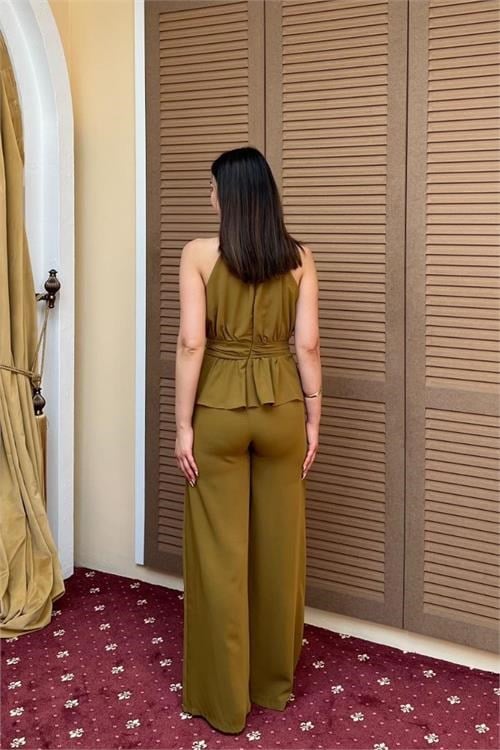 Dipmoda kadın yeşil halter yaka bel toka kemer detaylı geniş paça premium tulum DPMY3944