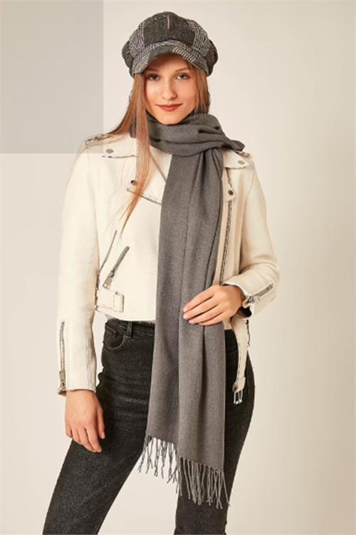 Dipmoda kadın yumuşak dokulu püsküllü şal DPAKS045