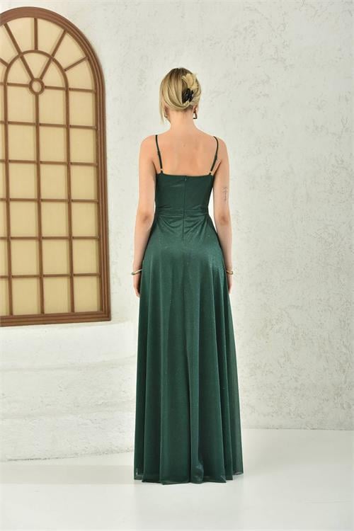 Dipmoda kadın zümrüt yeşil simli kumaş askılı uzun abiye DPS9276