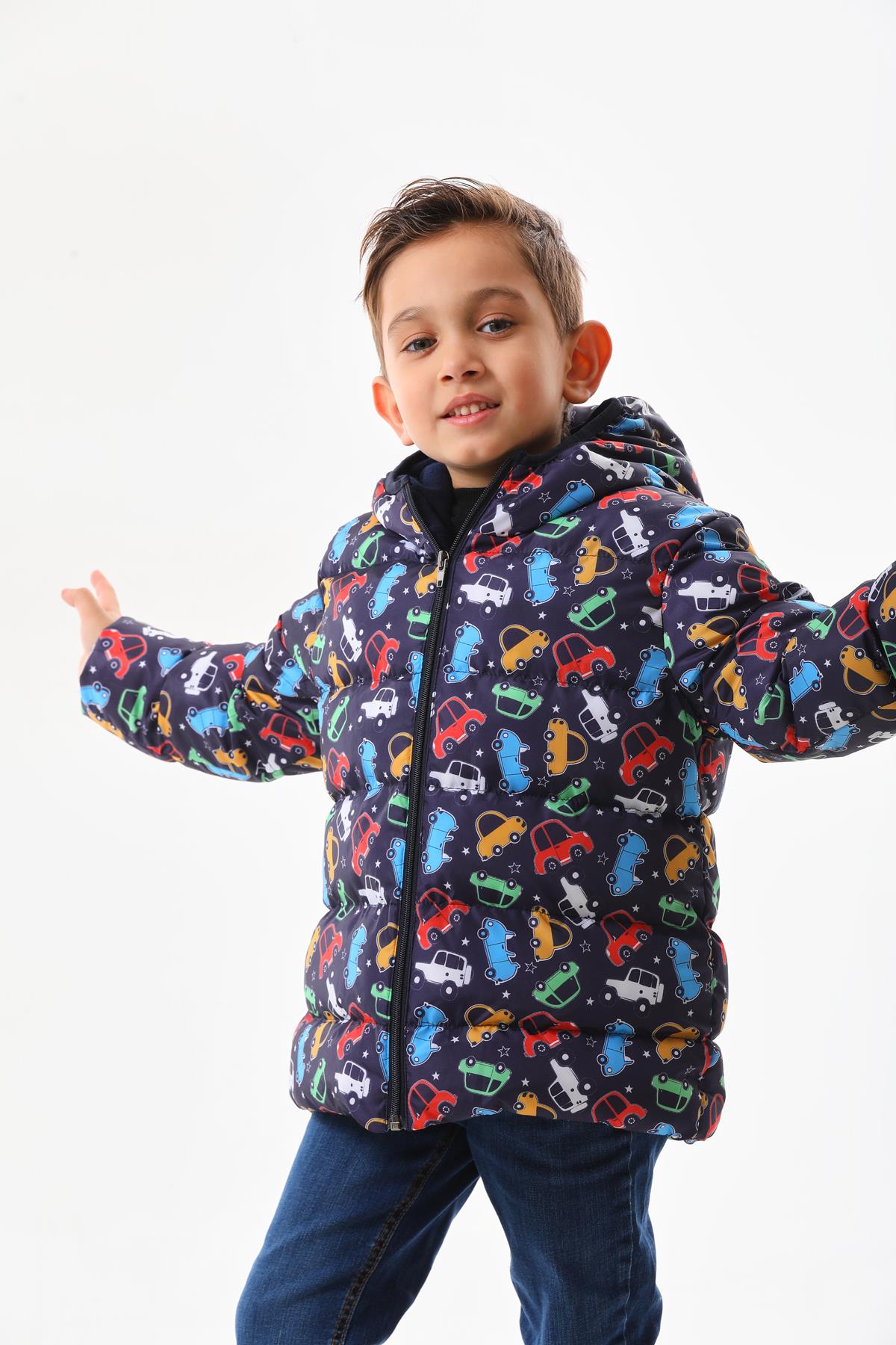 Erkek Çocuk Araba Desenli İç Polarlı Kışlık Şişme Mont DPRBC016