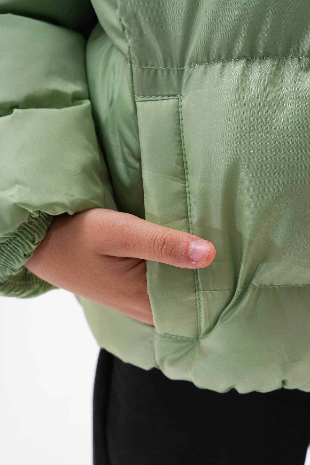 Kız Çocuk Açık Yeşil Su Geçirmez İç Polarlı Kışlık Mont DPRBC014