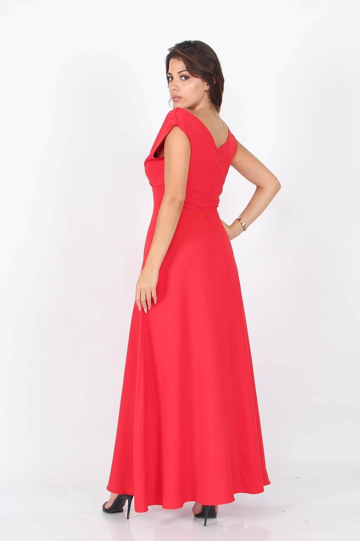 Neşeli Butik Kadın omuz detaylı kayık yaka uzun abiye elbise NB8076 