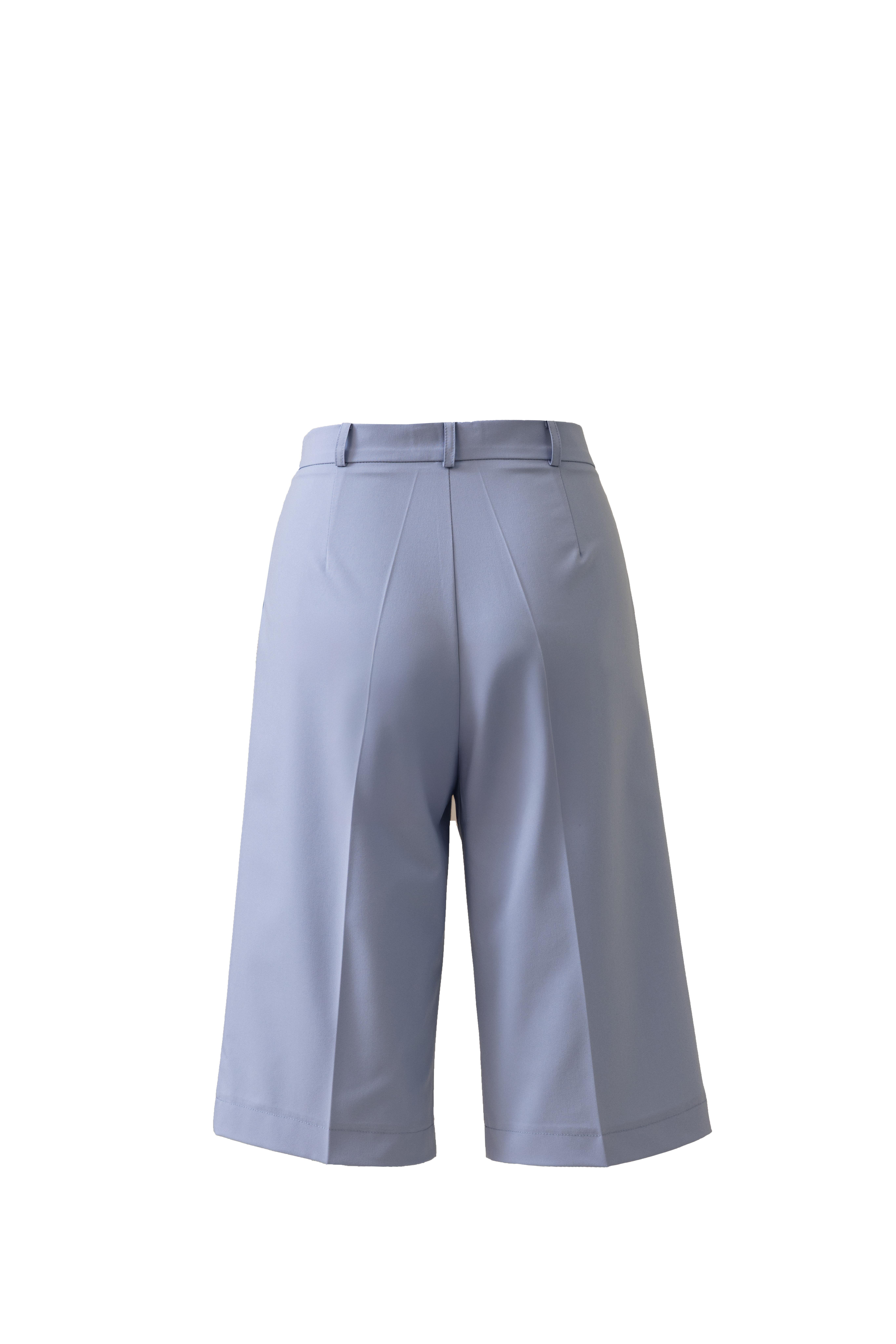 AURA CAPRI PANT BLUE