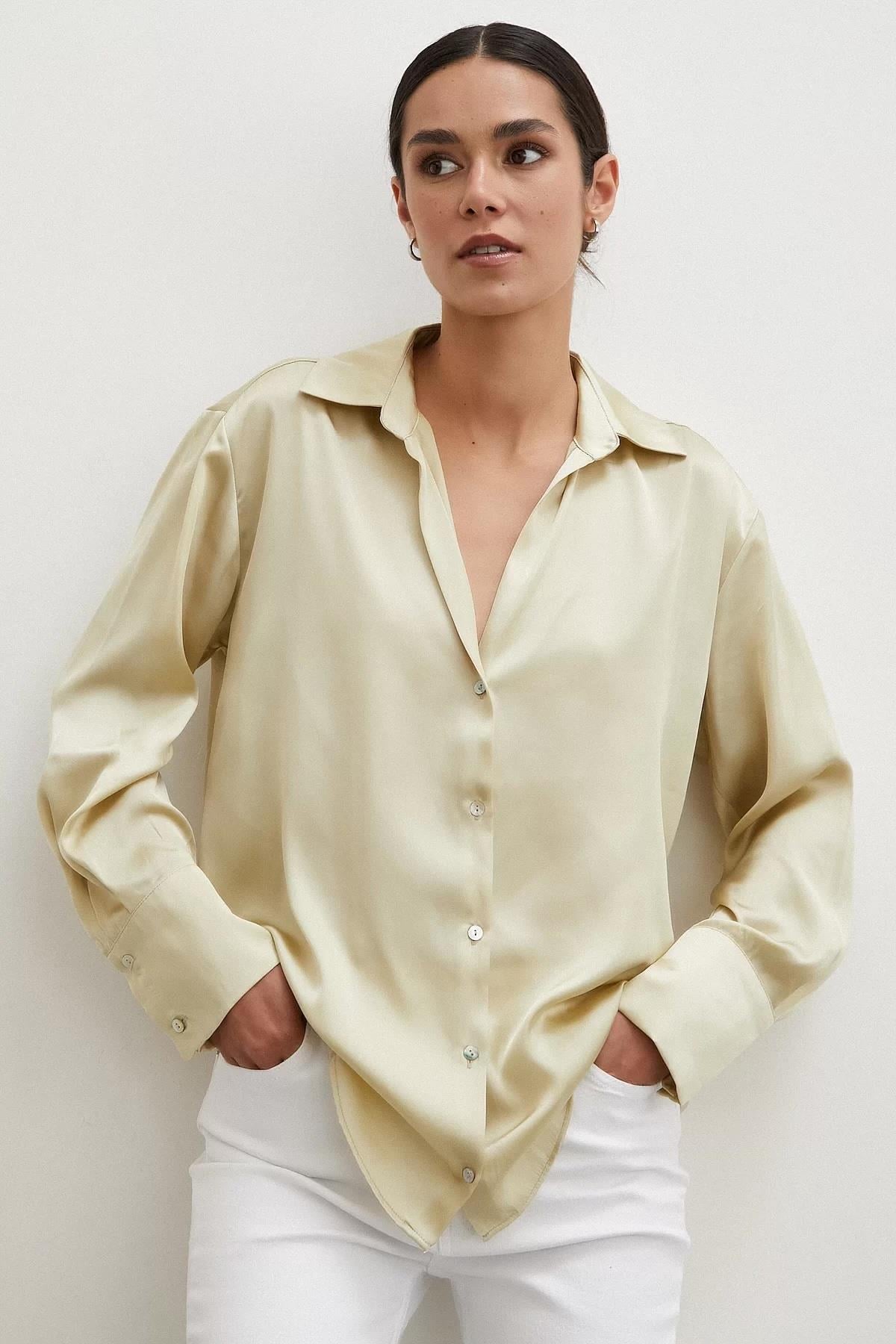 Basic Saten Gömlek