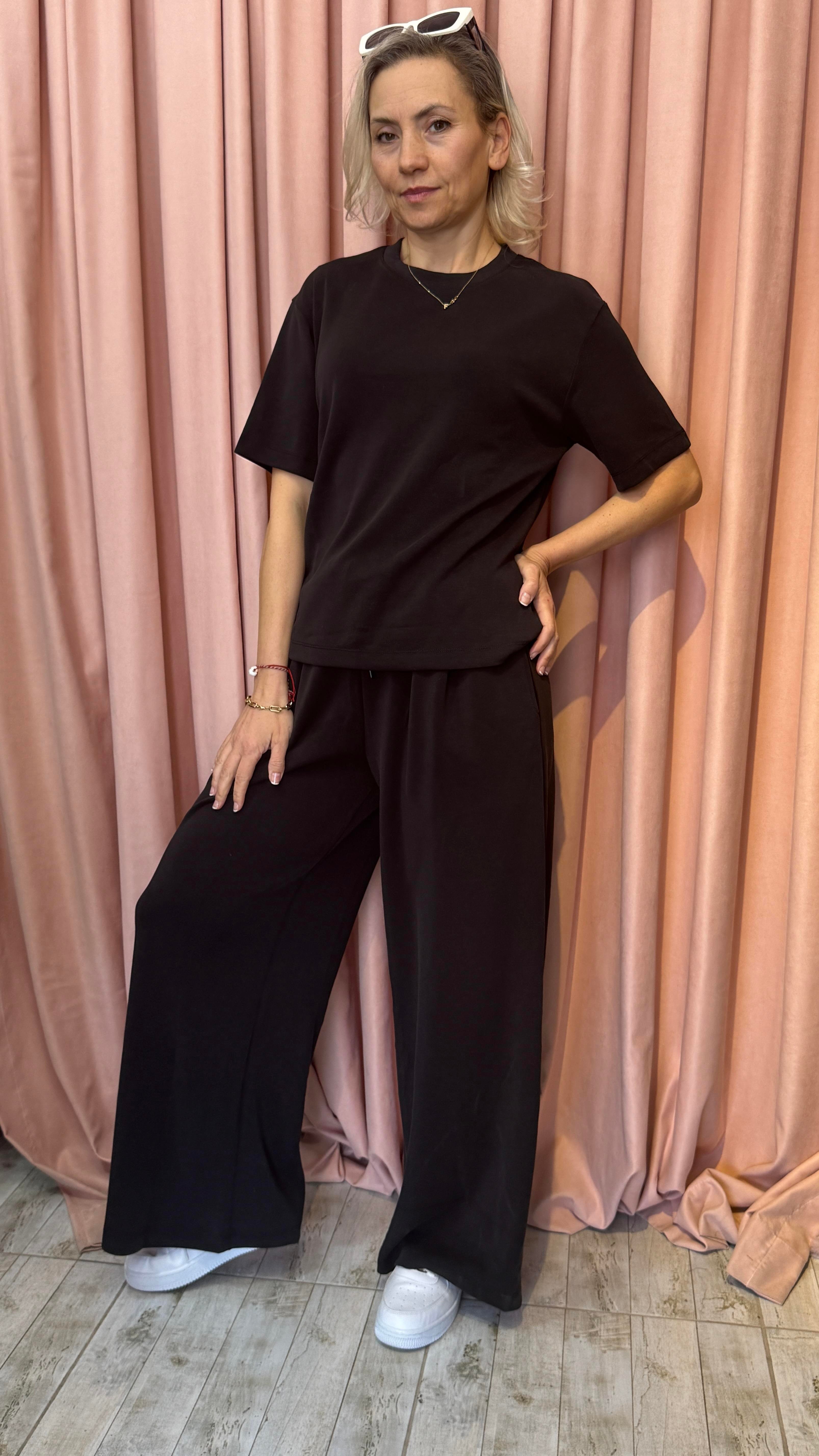t-shirt pantolon takım