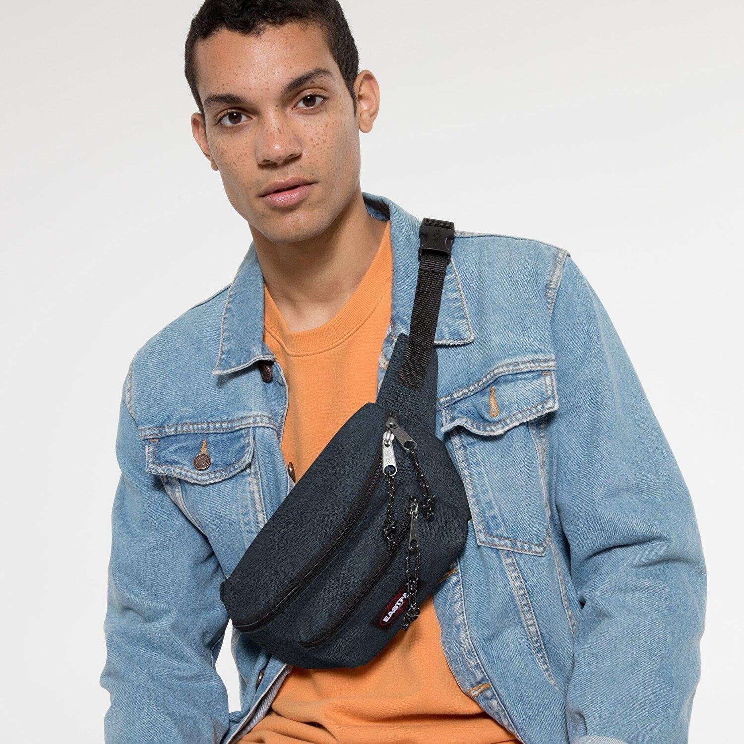 Eastpak Doggy Bag Triple Denim Bel Çantası
