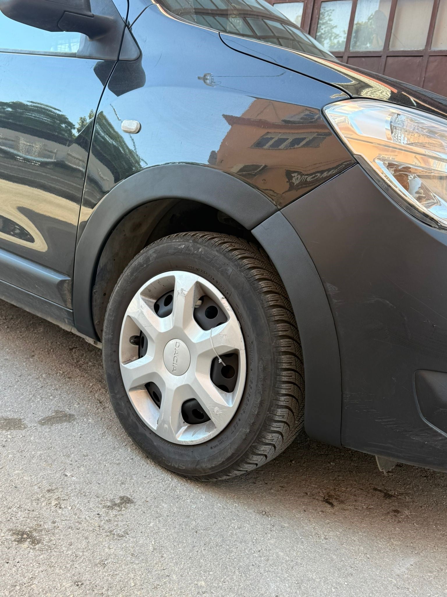 DACIA DOKKER 2012- ÇAMURLUK