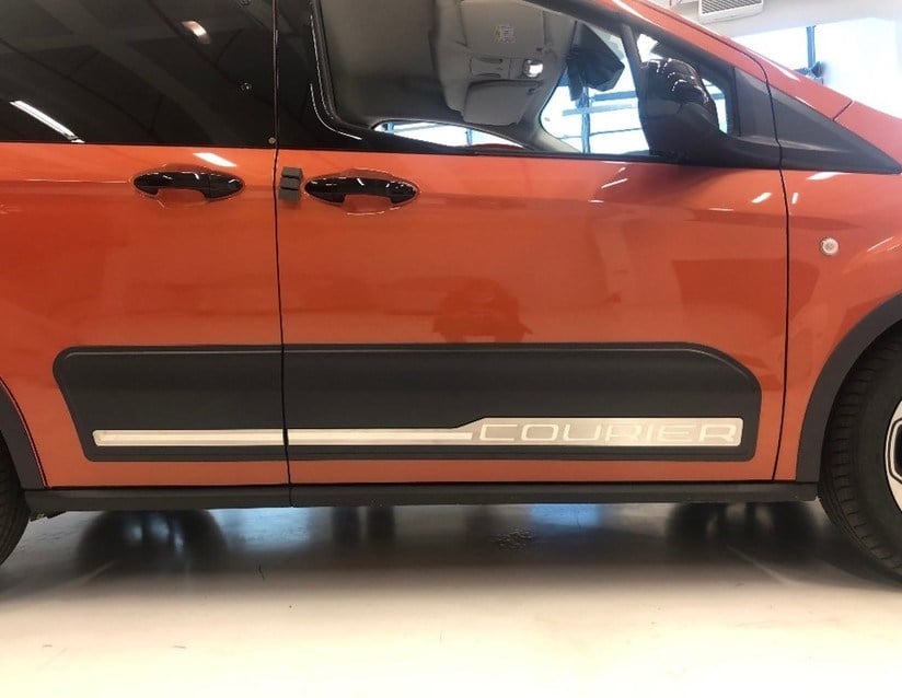 FORD COURIER 2017- KAPI DODİK