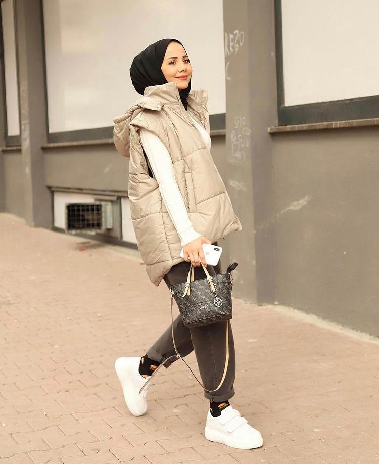 Asimetrik Şişme Yelek Bej