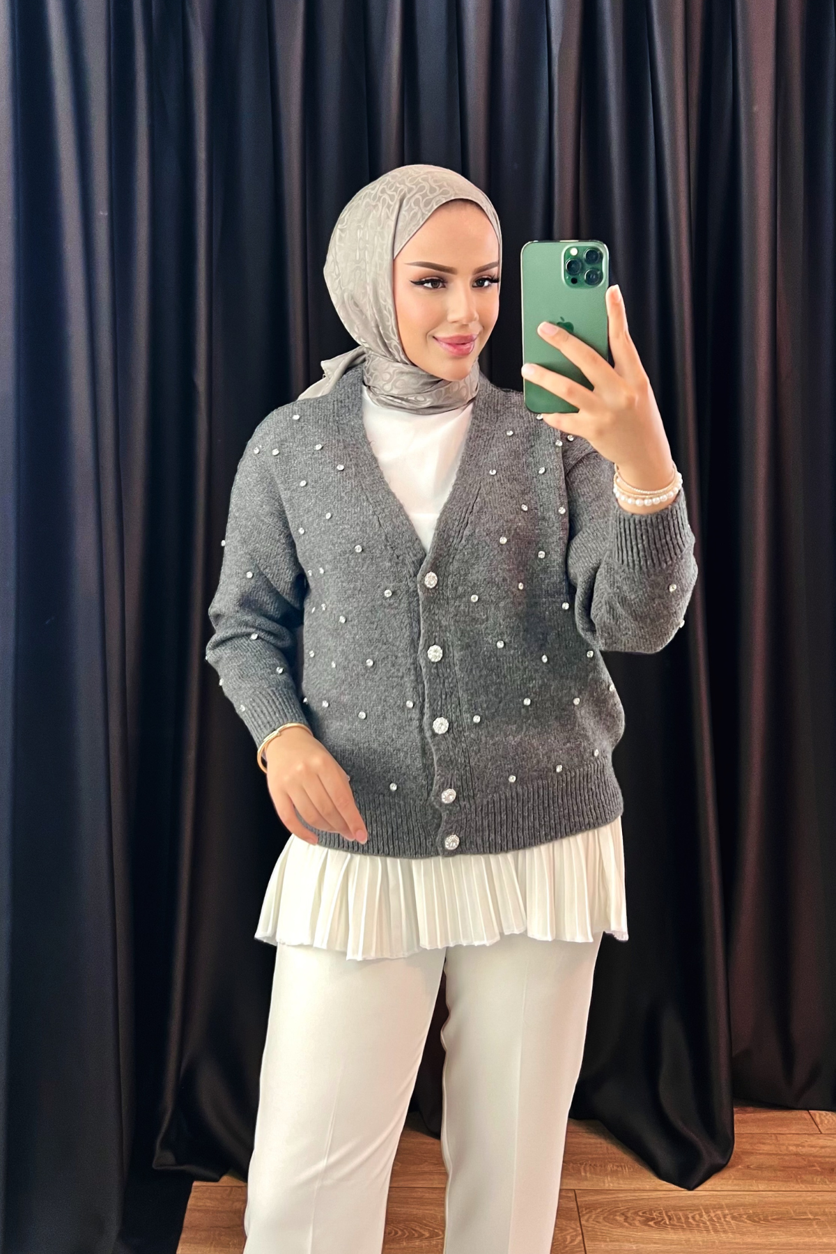 Boncuklu Hırka GRİ