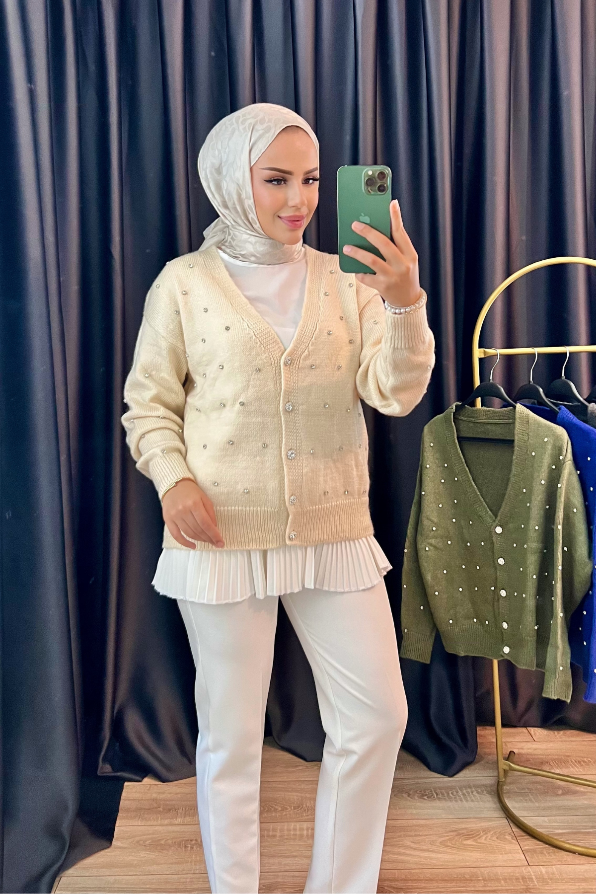 Boncuklu Hırka KREM