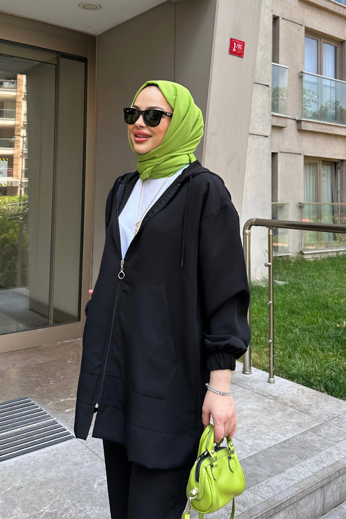 Fermuarlı Takım SİYAH