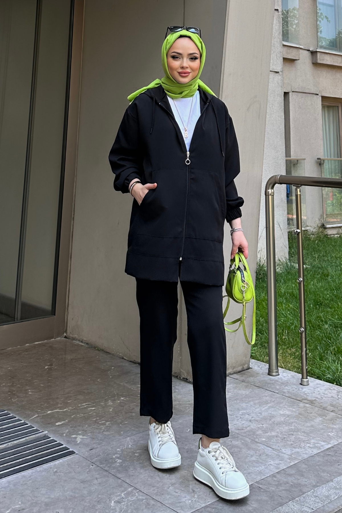 Fermuarlı Takım SİYAH