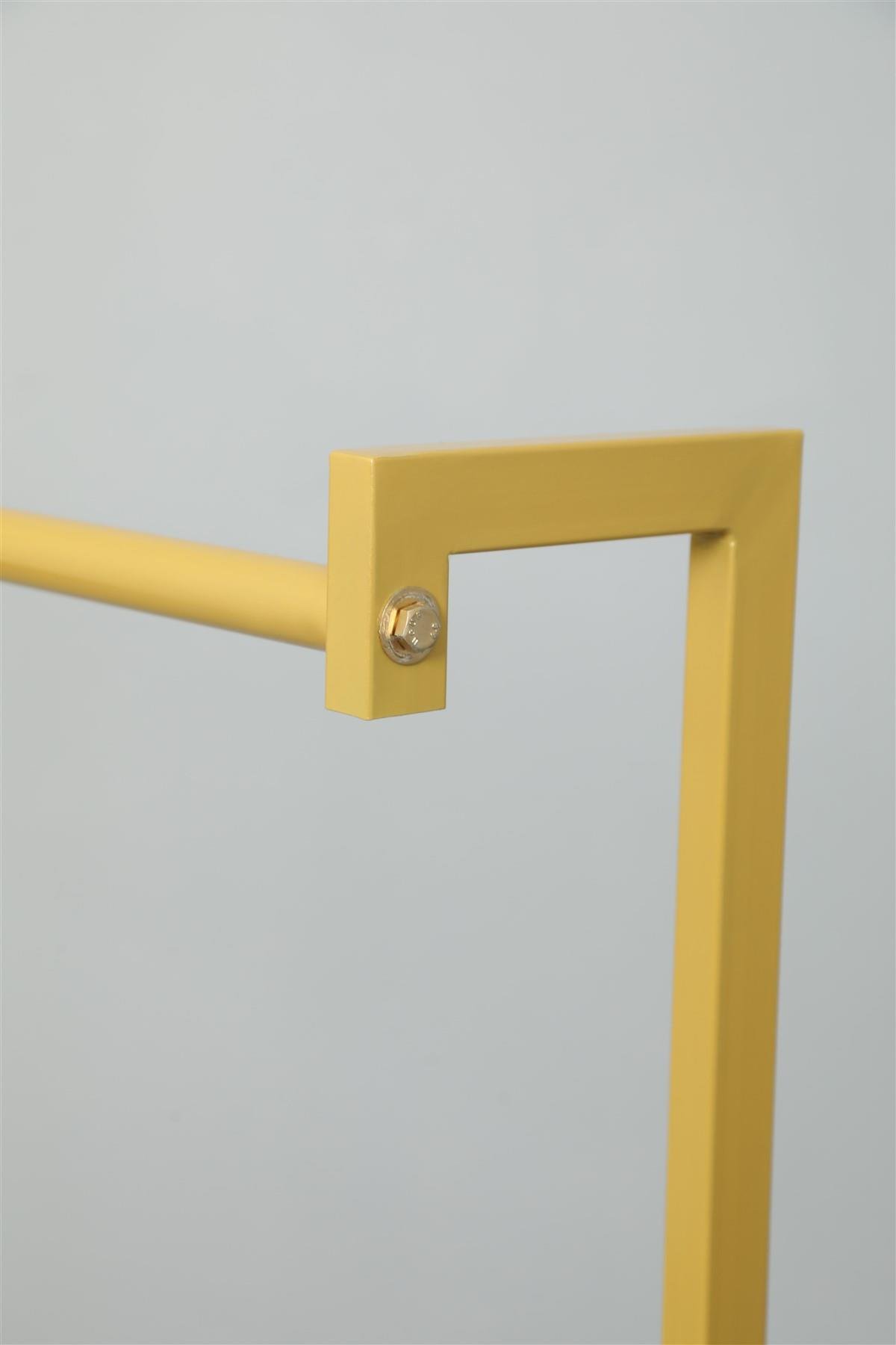 Gold Boyalı Elit Stand
