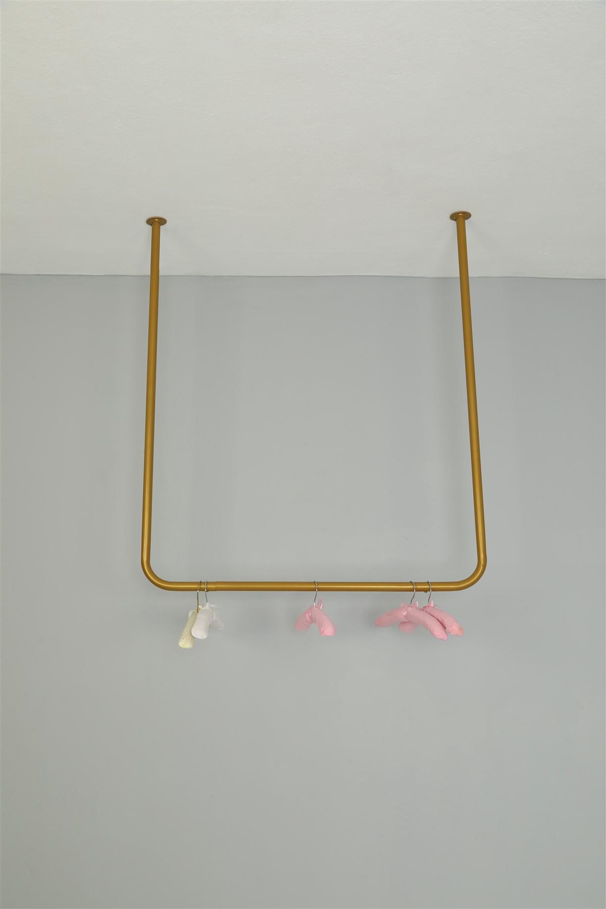 Tavandan Askılı Gold Boyalı Stand