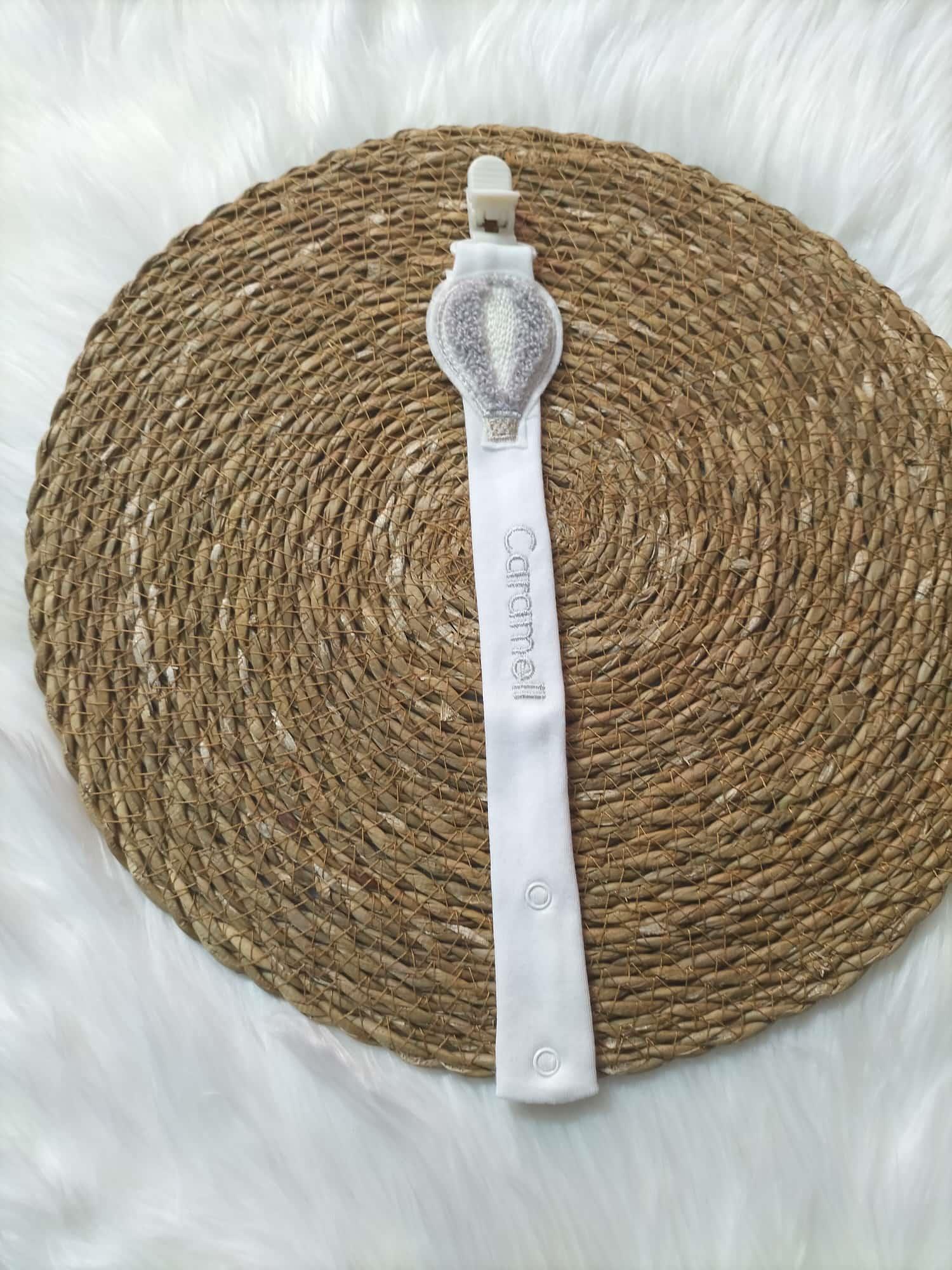  BEBEK MAVİ RENKLİ CARAMEL BEBE BALON DETAYLI KETEN EMZİK ASKISI