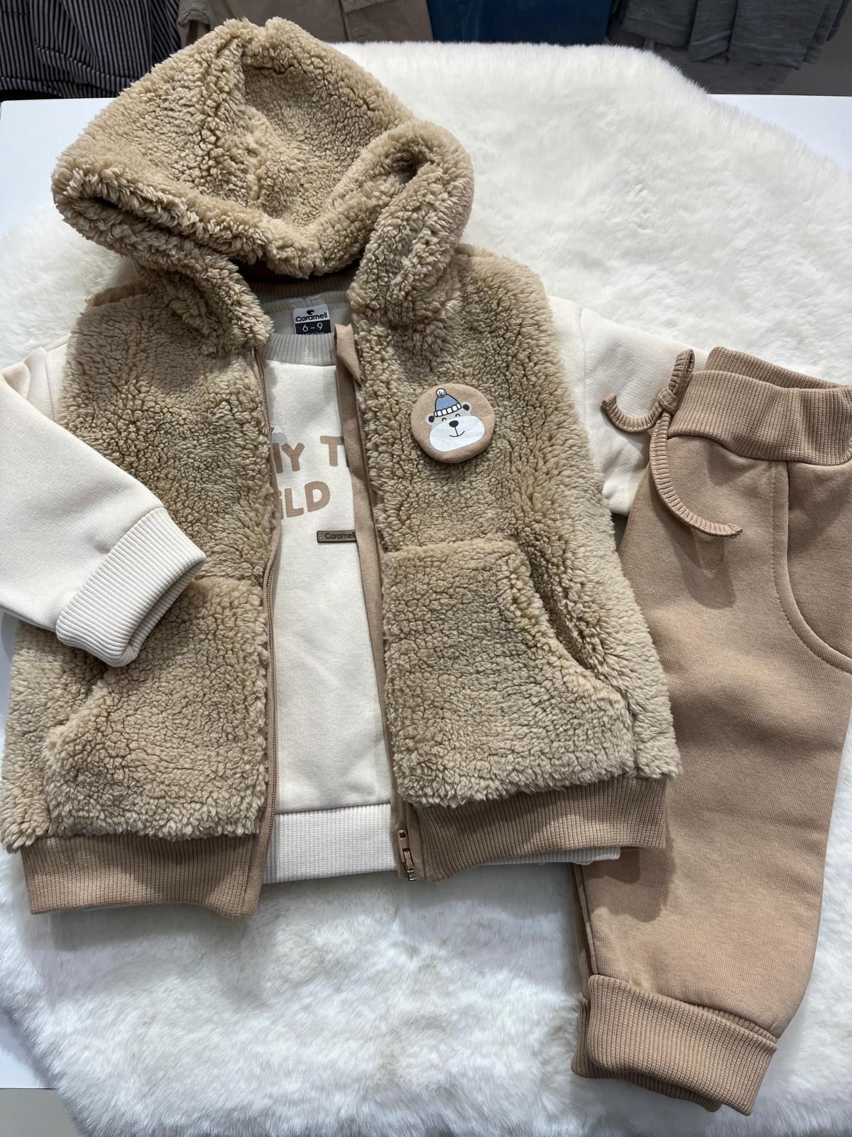  PELUŞ YELEKLİ ERKEK BEBEK ÜÇLÜ TAKIM