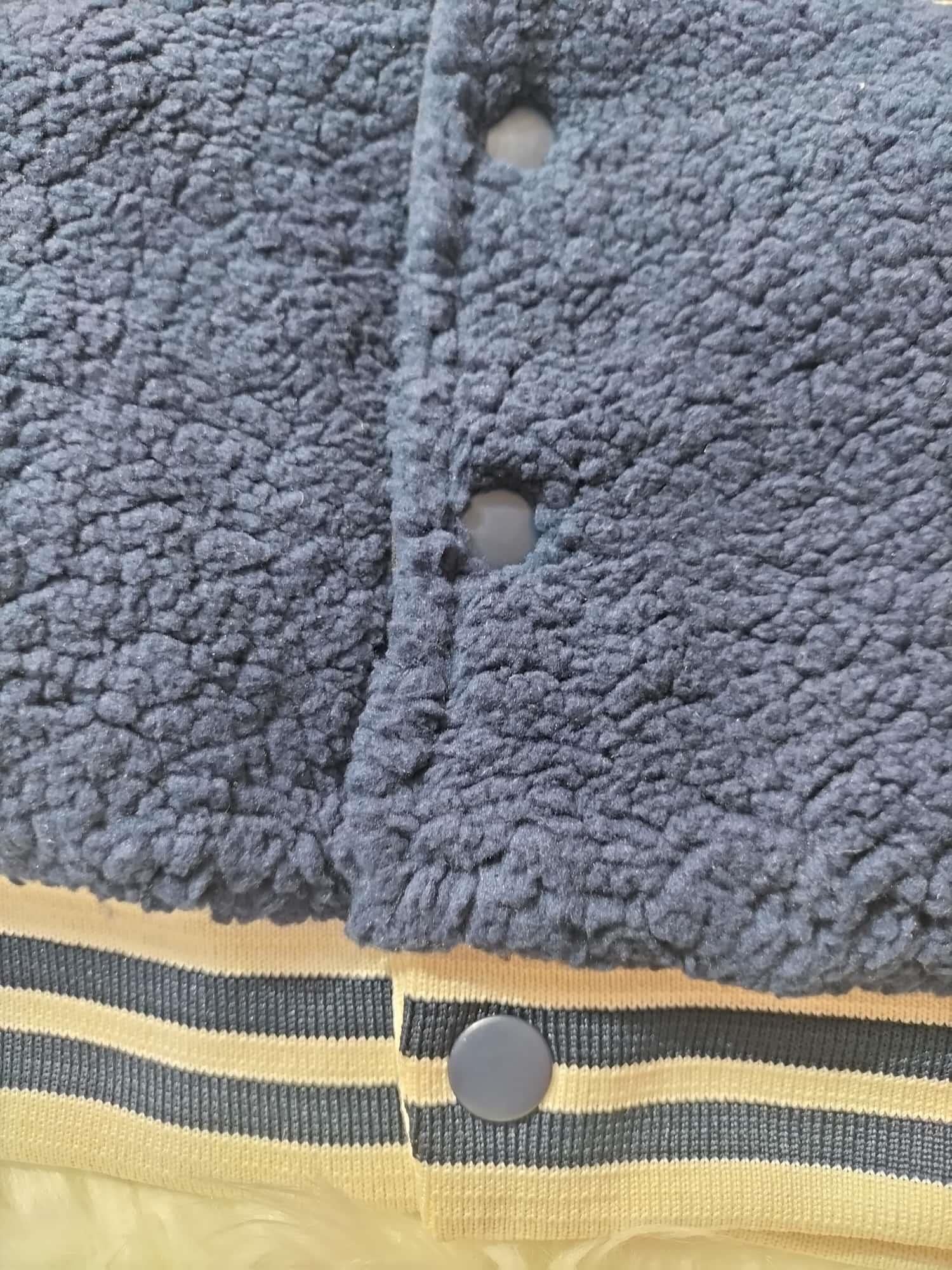 ÇOCUK HARİBO MARKA LİSANSLI LACİVERT AYICIK DESENLİ ARKASI PELUŞ KOLEJ CEKET
