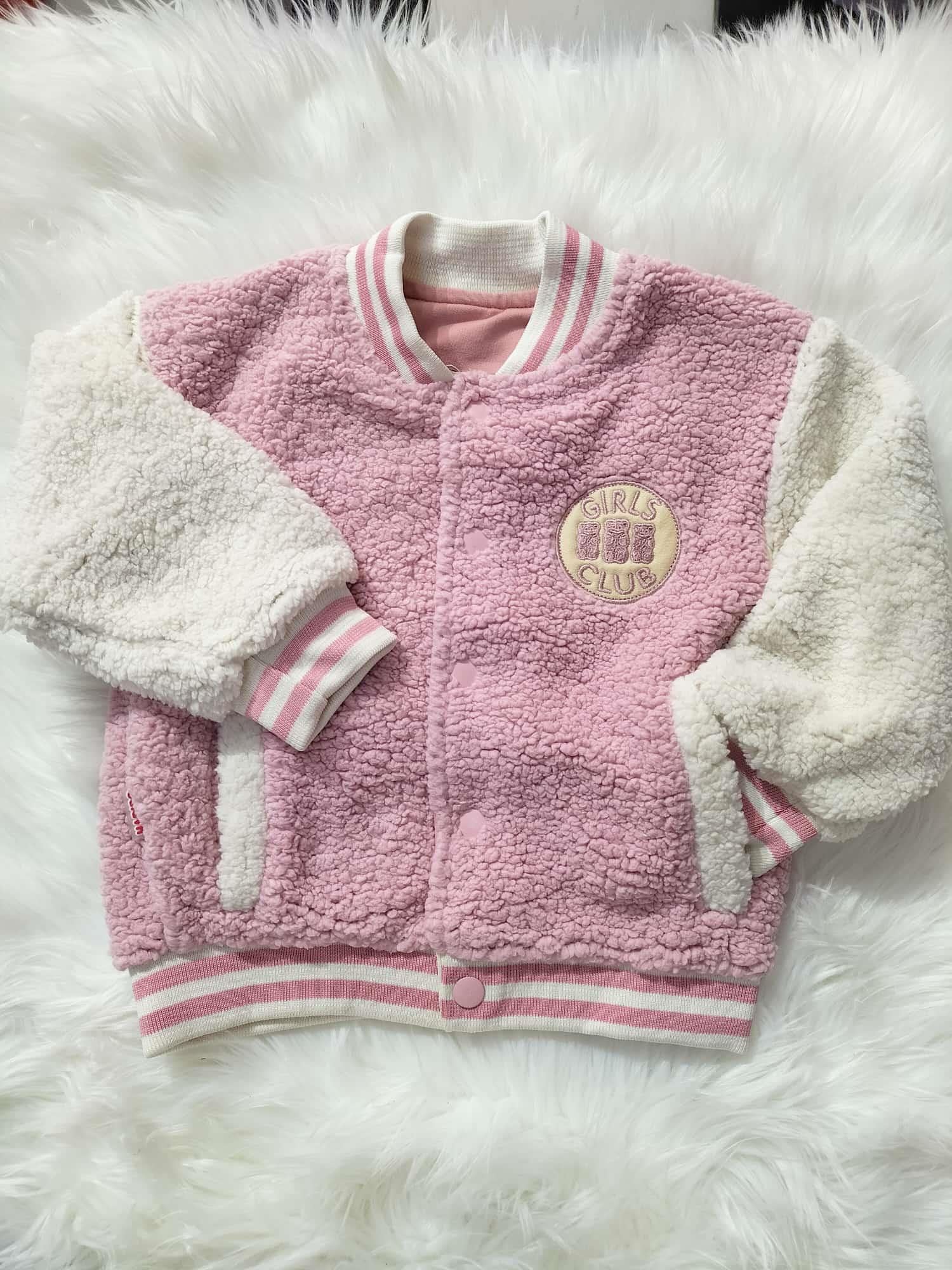 ÇOCUK HARİBO MARKA LİSANSLI PEMBE AYICIK DESENLİ ARKASI PELUŞ KOLEJ CEKET