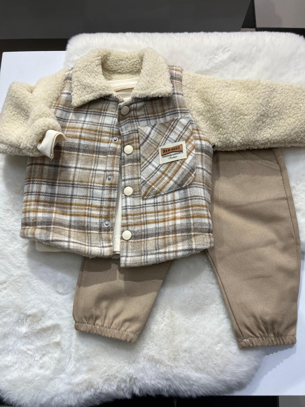 İÇ KISMI PELUŞ ODUNCU GÖMLEKLİ ERKEK BEBEK ÜÇLÜ TAKIM
