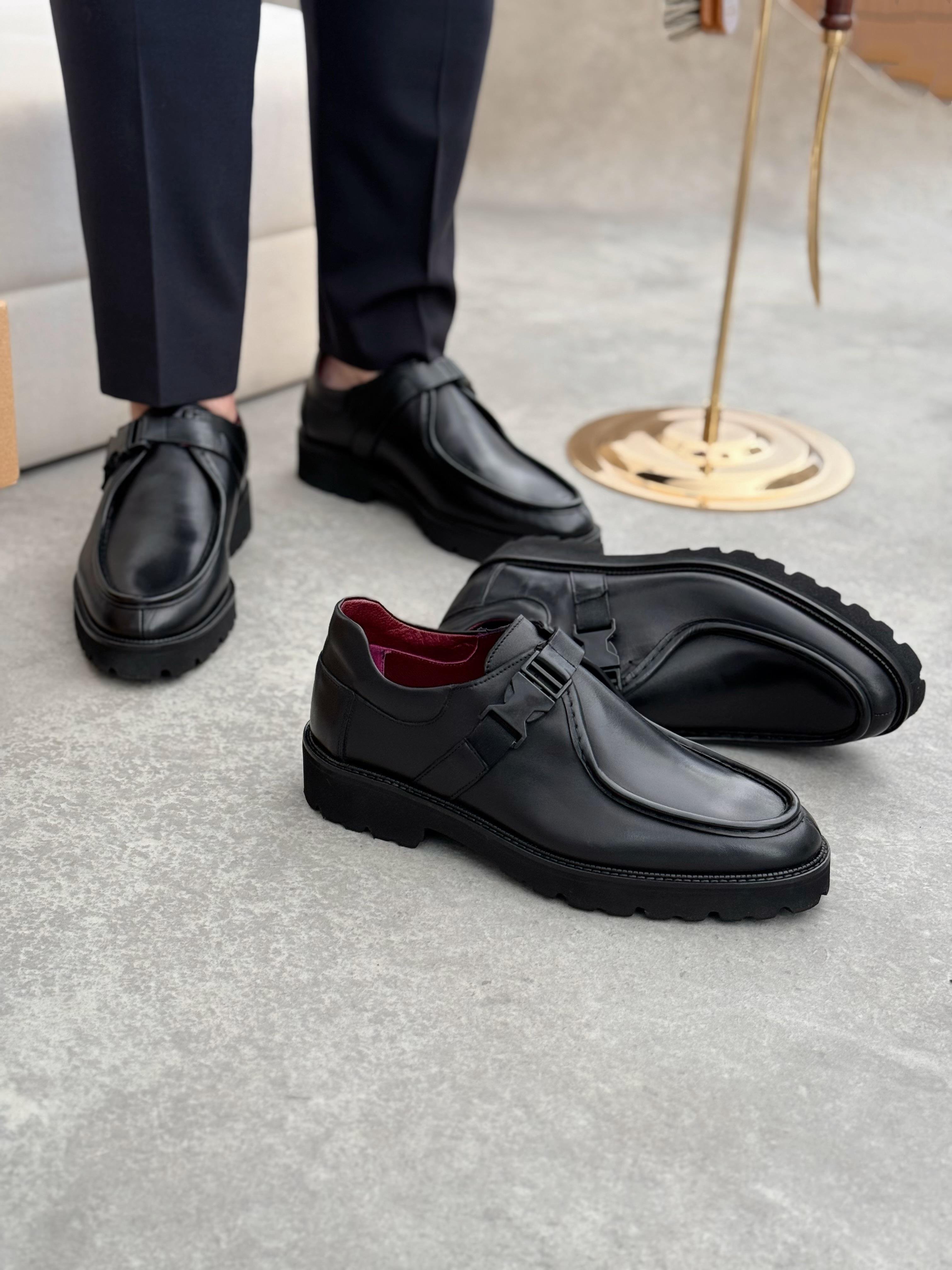AGAH MODEL KEVIN SİYAH İÇİ DIŞI HAKİKİ DERİ KLASİK AYAKKABI