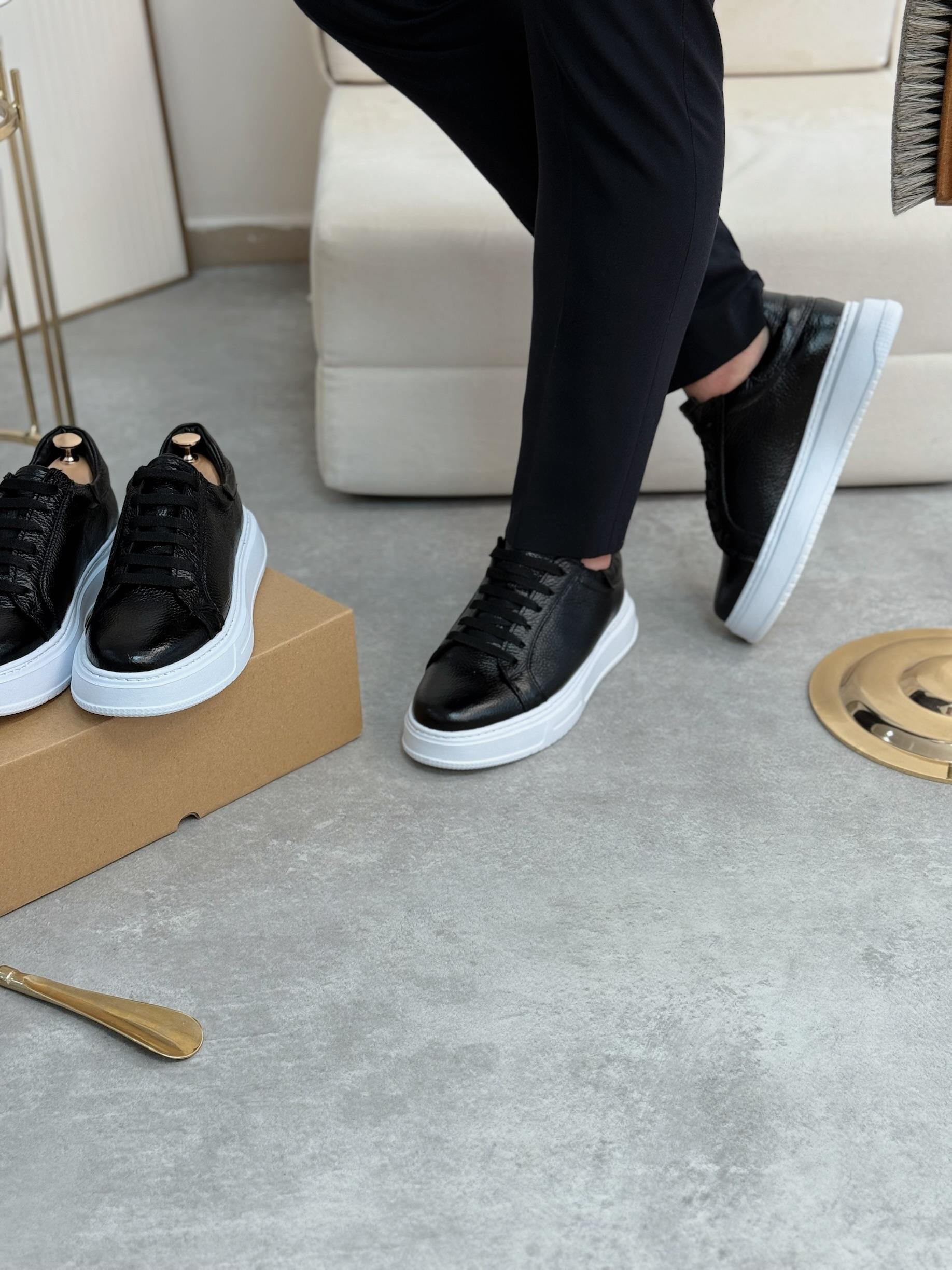 AGAH MODEL LOST SİYAH SNEAKERS