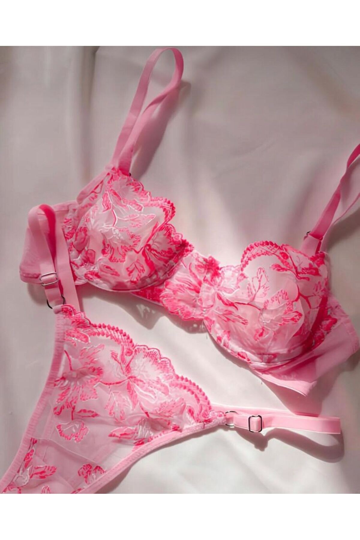 Cindy Pembe Kadın Tangalı Bralet Takım