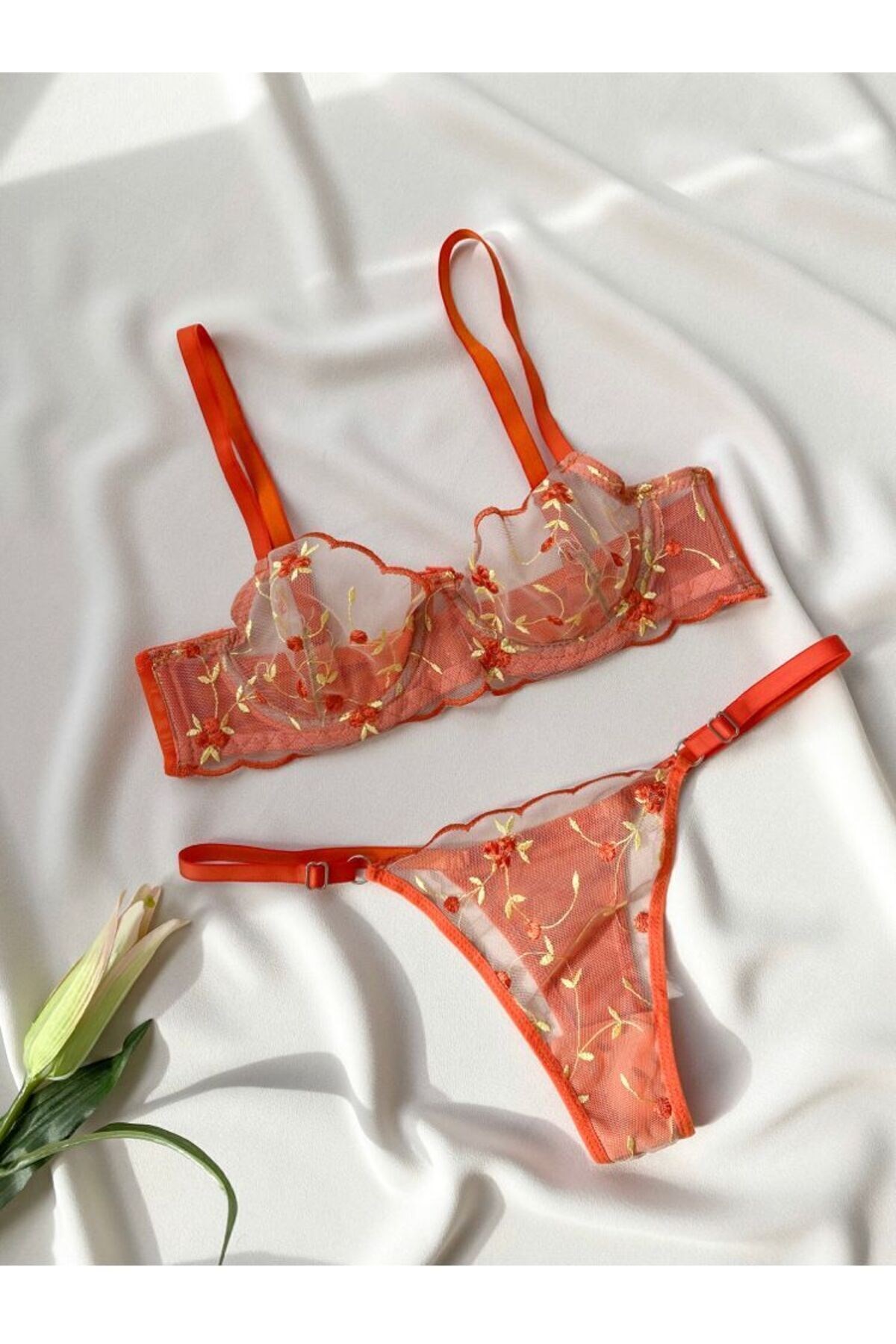Flora Portakal Kadın Bralet Takım