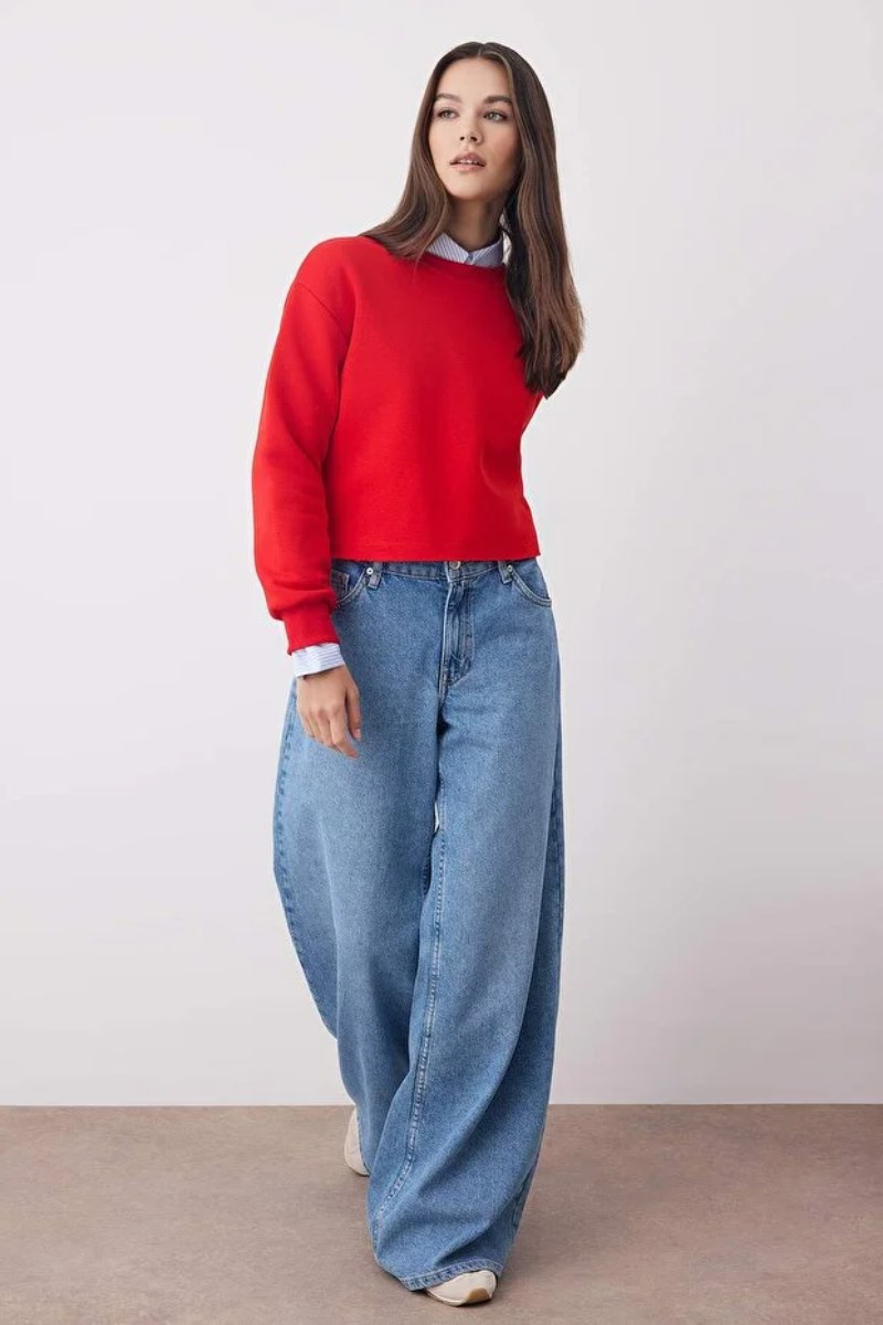 Bisiklet Yaka Şardonlu İki İplik Crop SweatKADIN SWEATSHİRT
