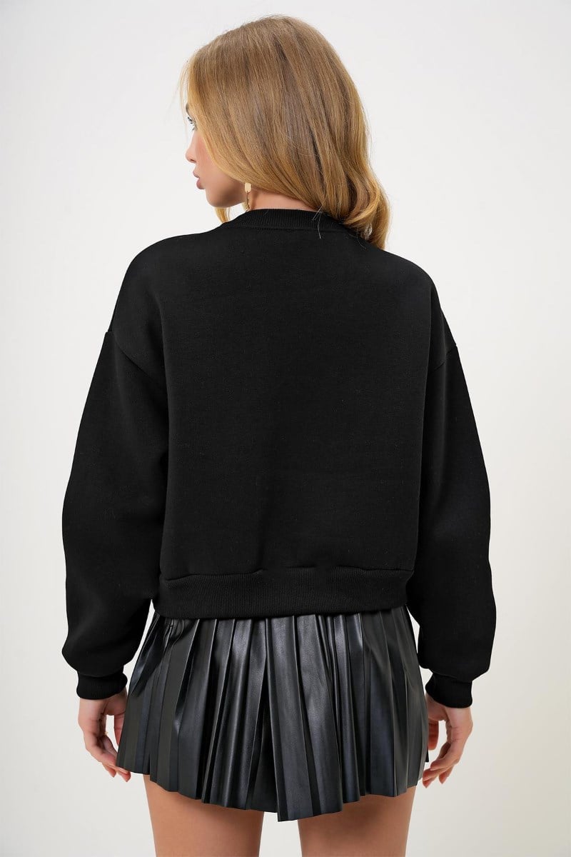 İnci Detaylı Şardonlu Crop 3 İp SweatshirtKADIN SWEATSHİRT