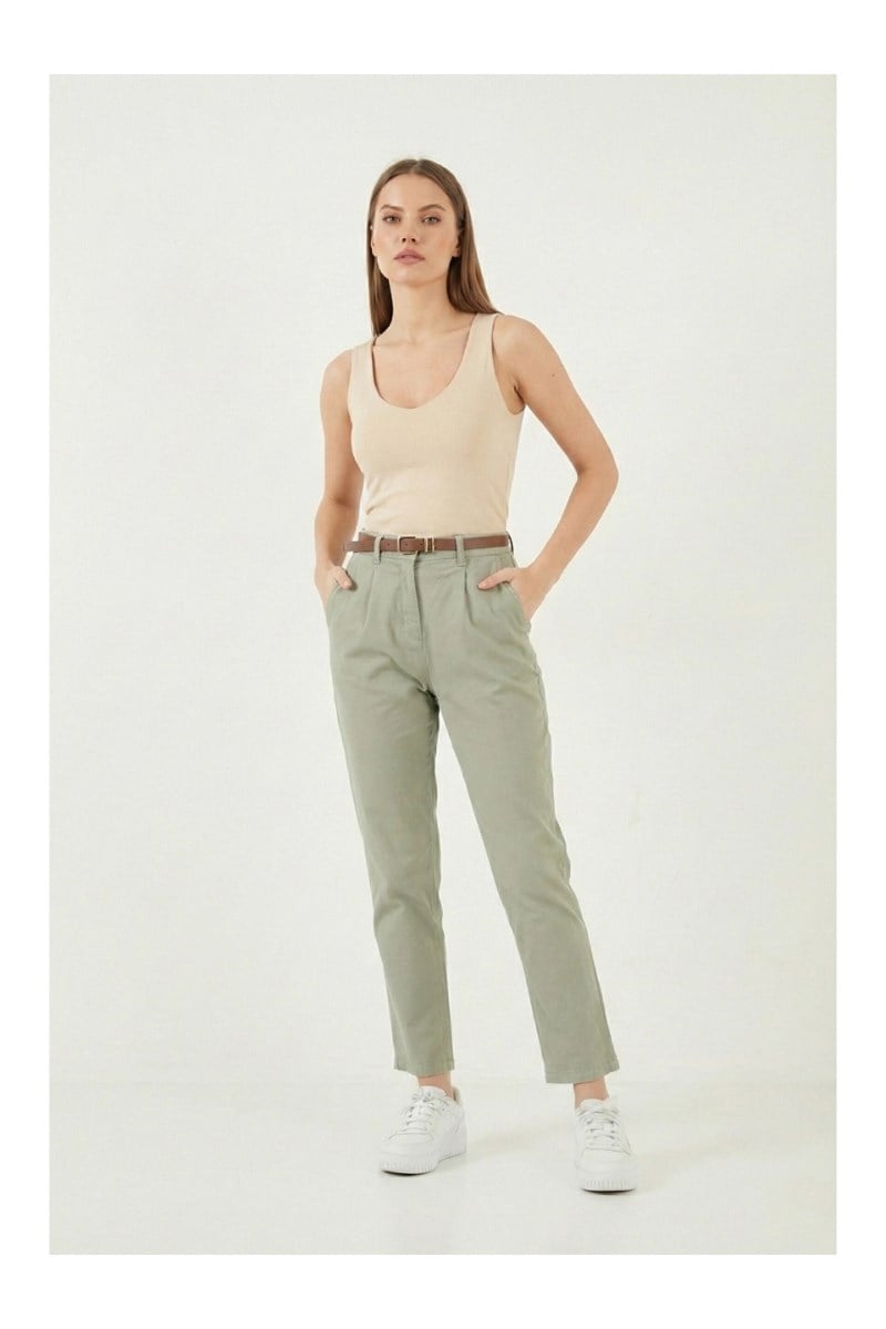 Kemerli Dar Paça Gabardin PantolonKADIN PANTOLON