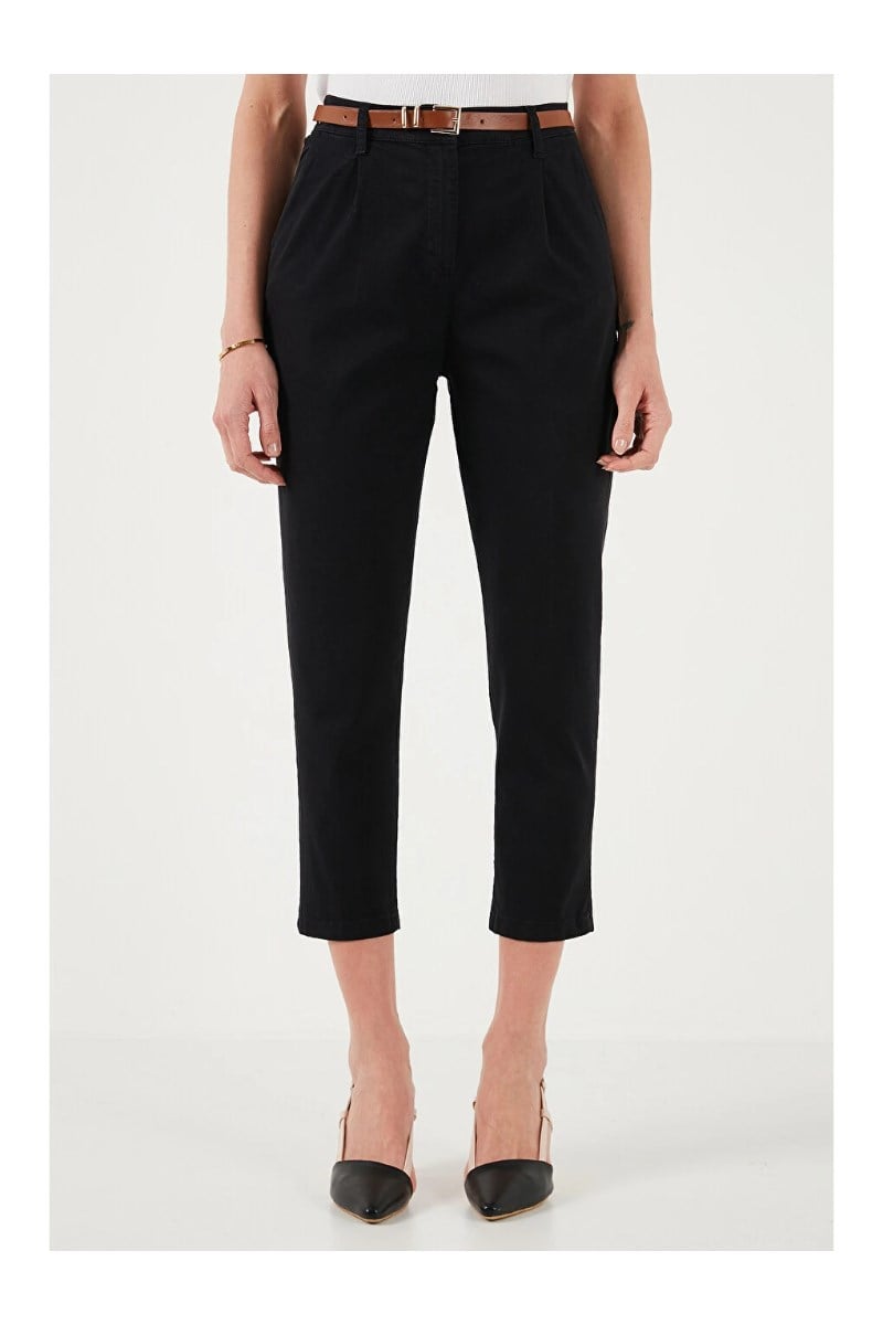 Kemerli Dar Paça Gabardin PantolonKADIN PANTOLON