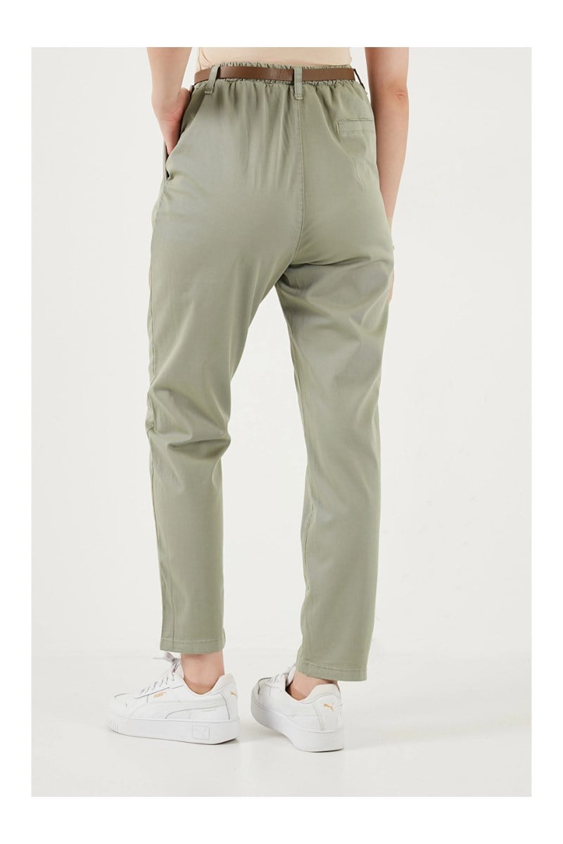 Kemerli Dar Paça Gabardin PantolonKADIN PANTOLON