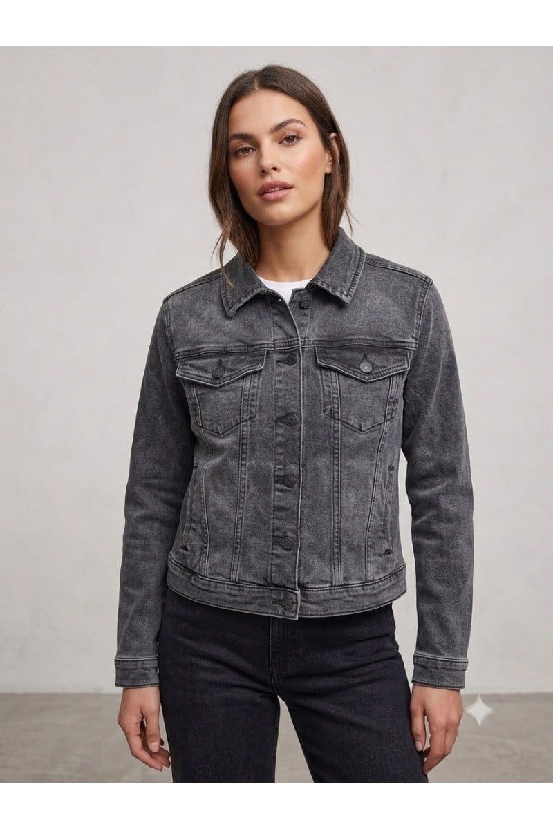 Slim Fit Cep Kapaklı Düğmeli Jean CeketKADIN CEKET