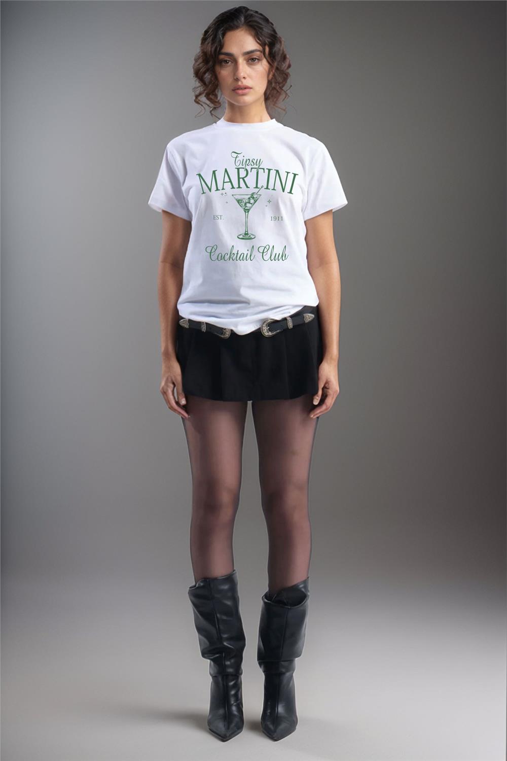 Tipsy Martini Cocktail Club Tasarım Baskılı Old Money Y2K %100 Pamuk Regular Fit Premium T-Shirt - Beyaz