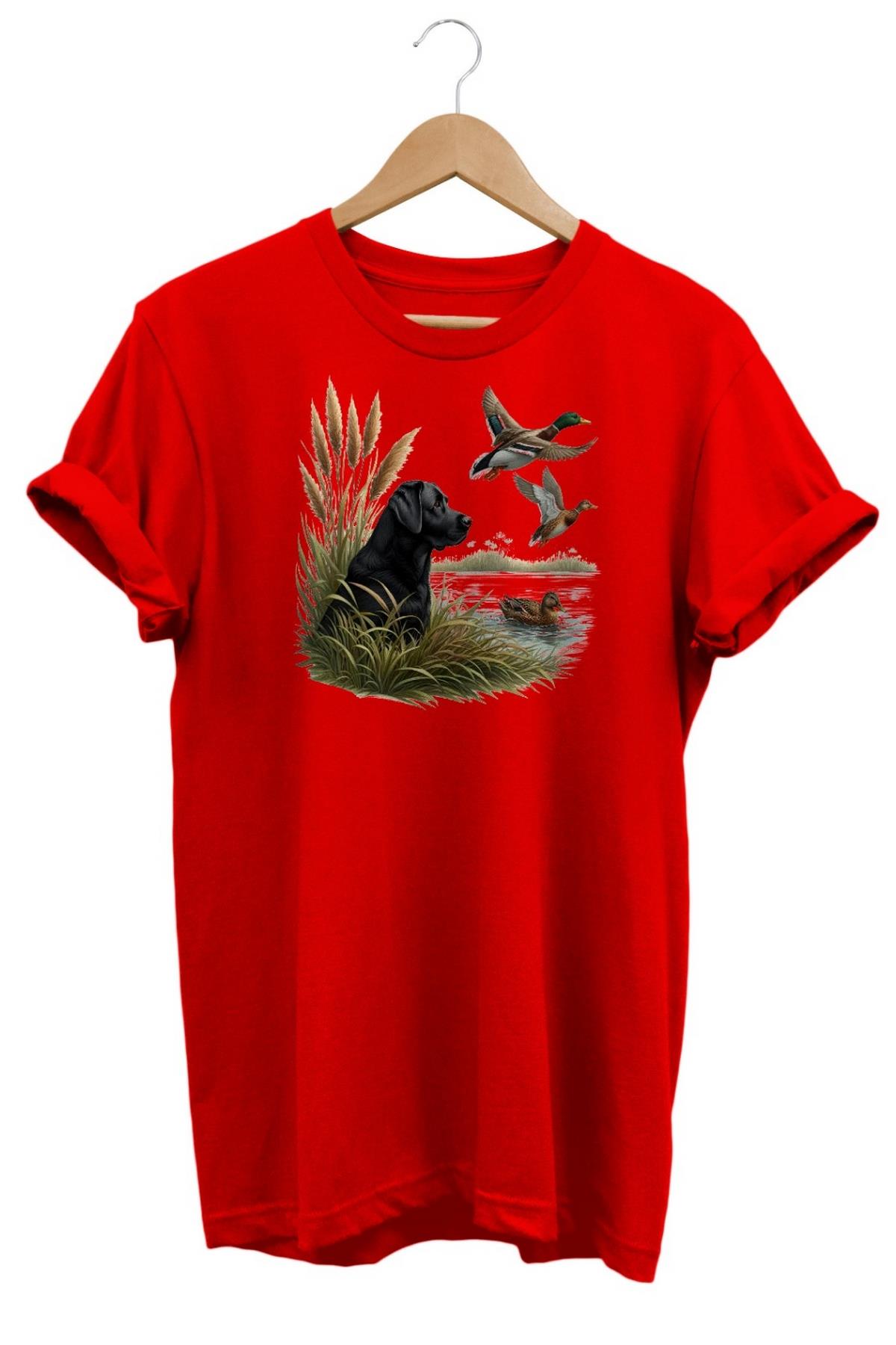 Widi Black Labrador Duck Hunt Baskılı T-Shirt Kırmızı