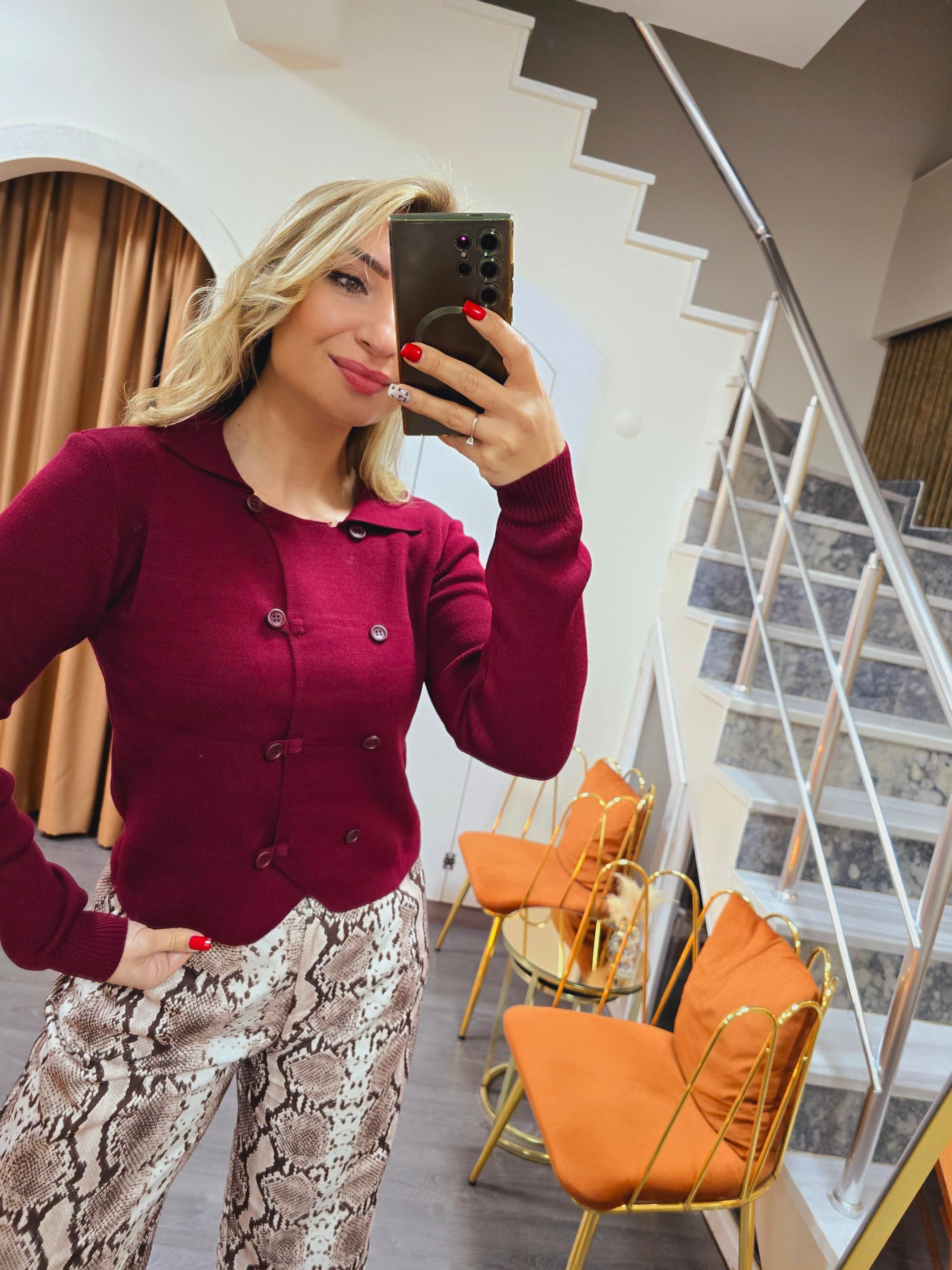 BORDO DÜĞMELİ HIRKA