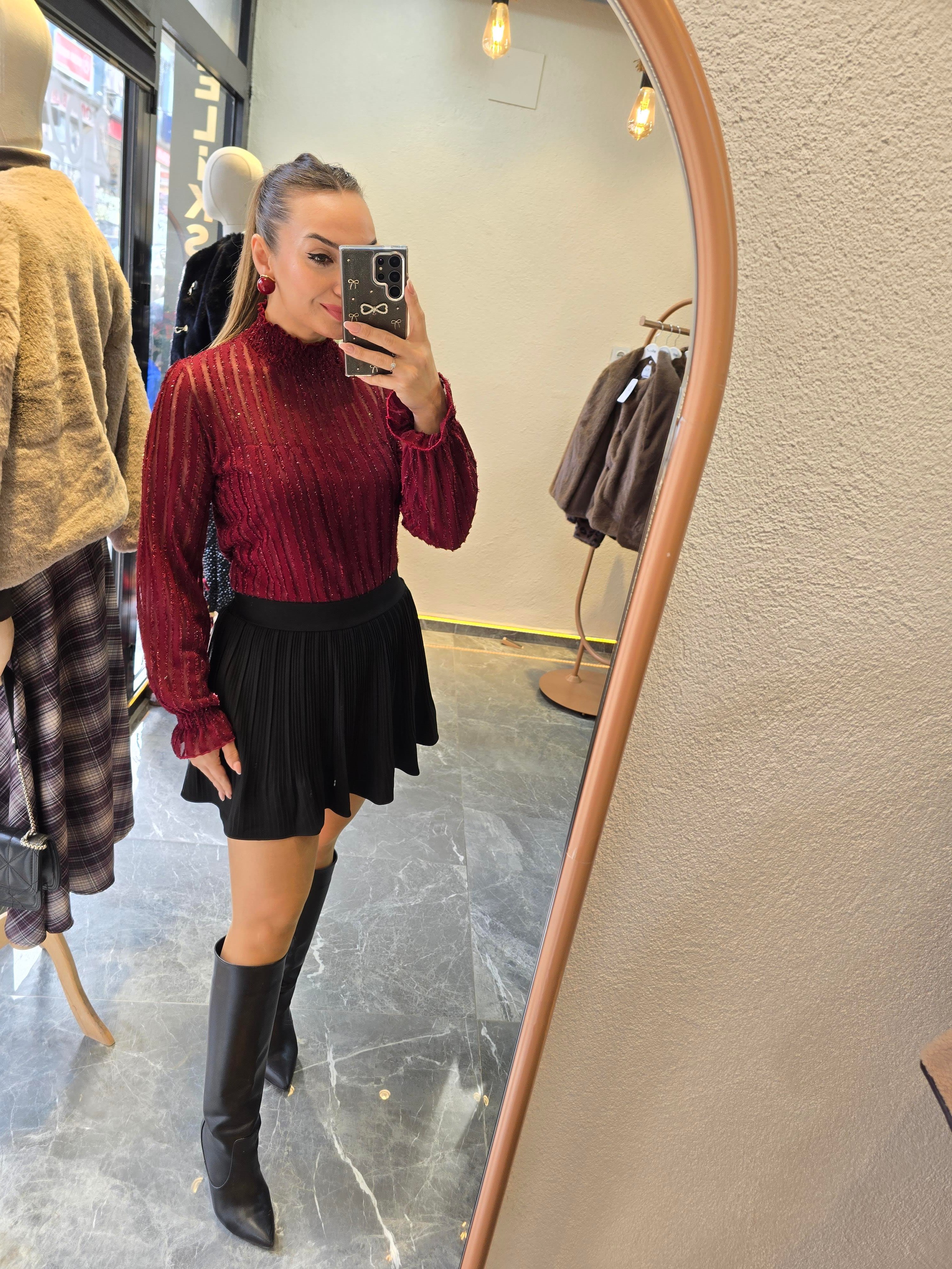 BORDO SİMLİ ASTARLI BLUZ
