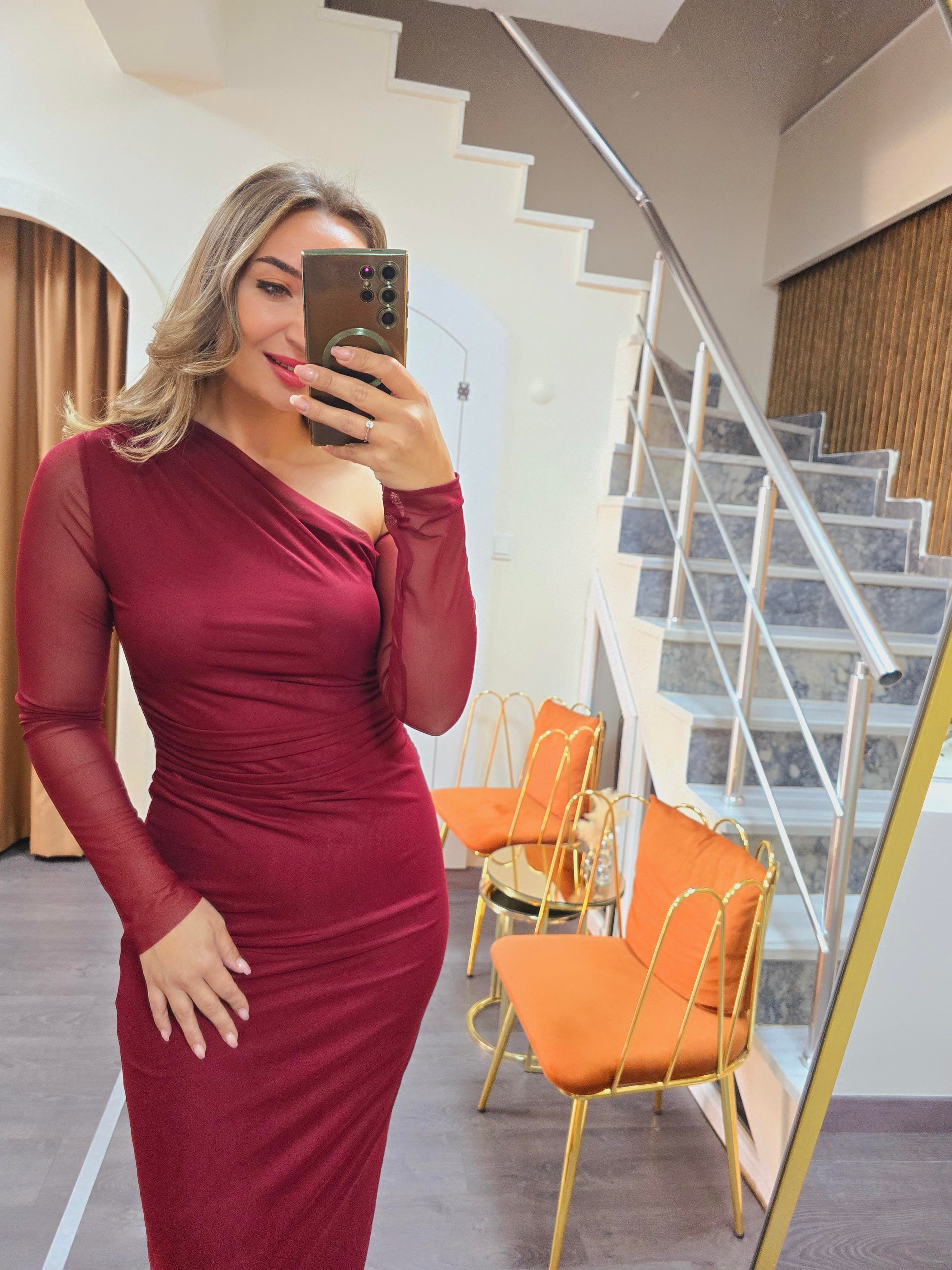 BORDO ZARİF ELBİSE