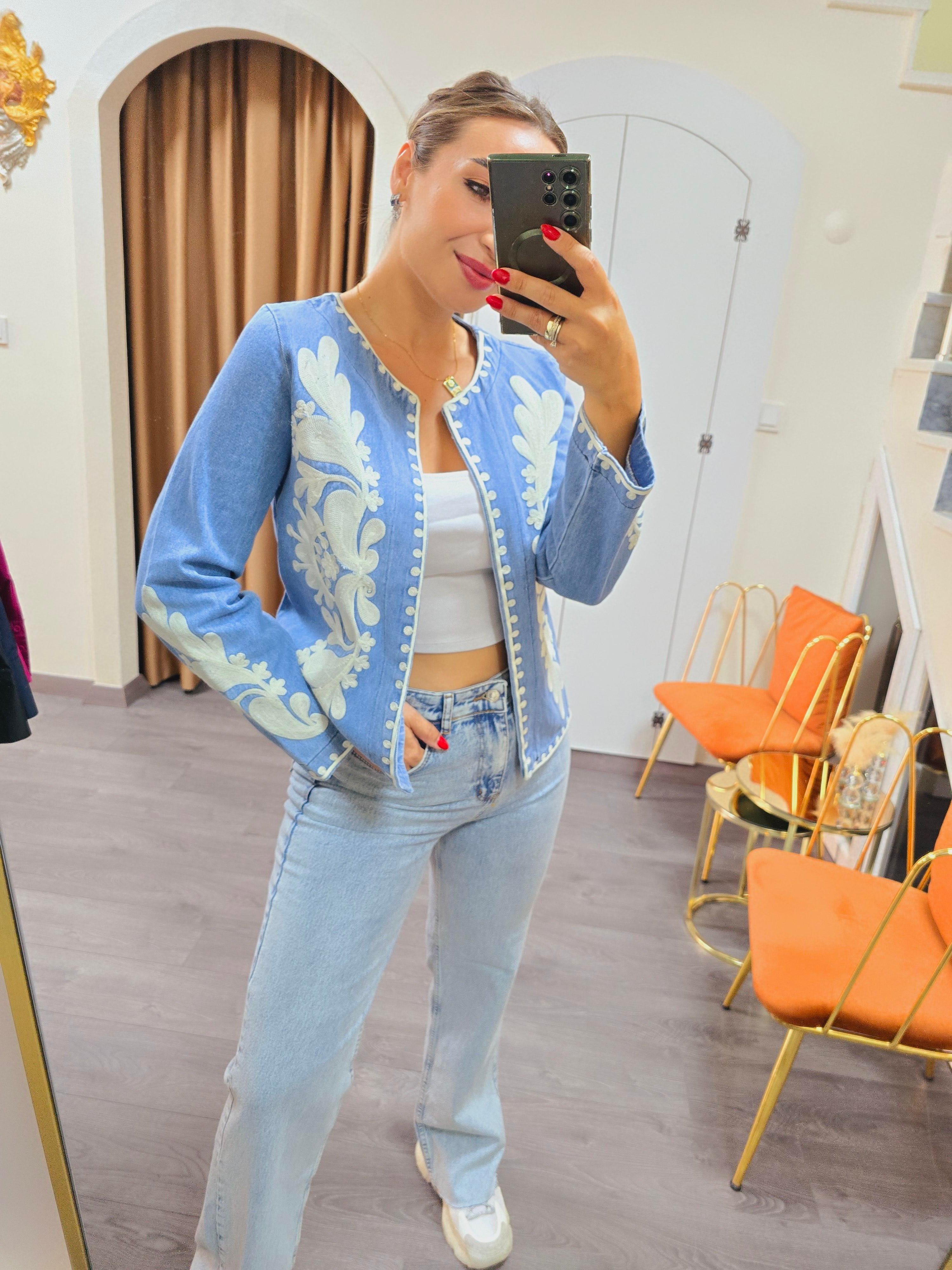 FİT GÖSTEREN JEAN