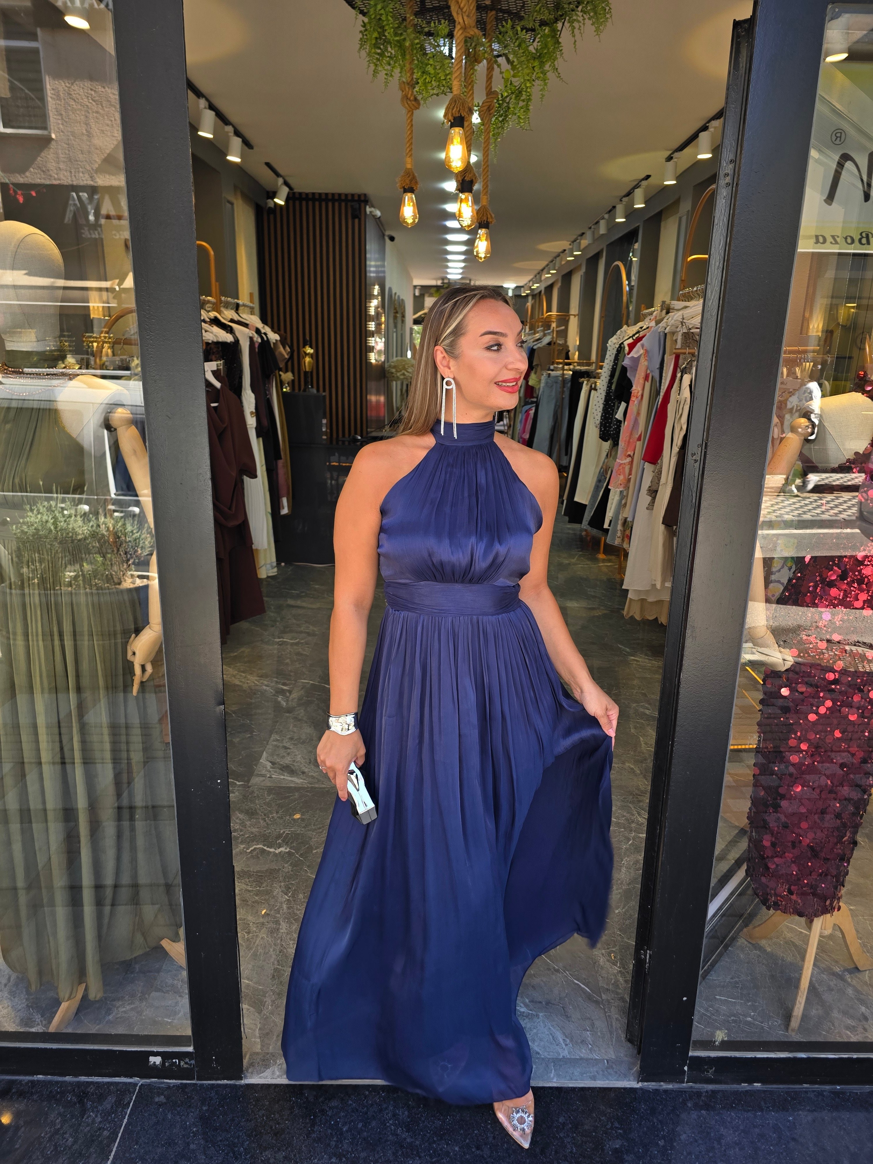 LACİVERT ORGANZE KUMAŞ ELBİSE