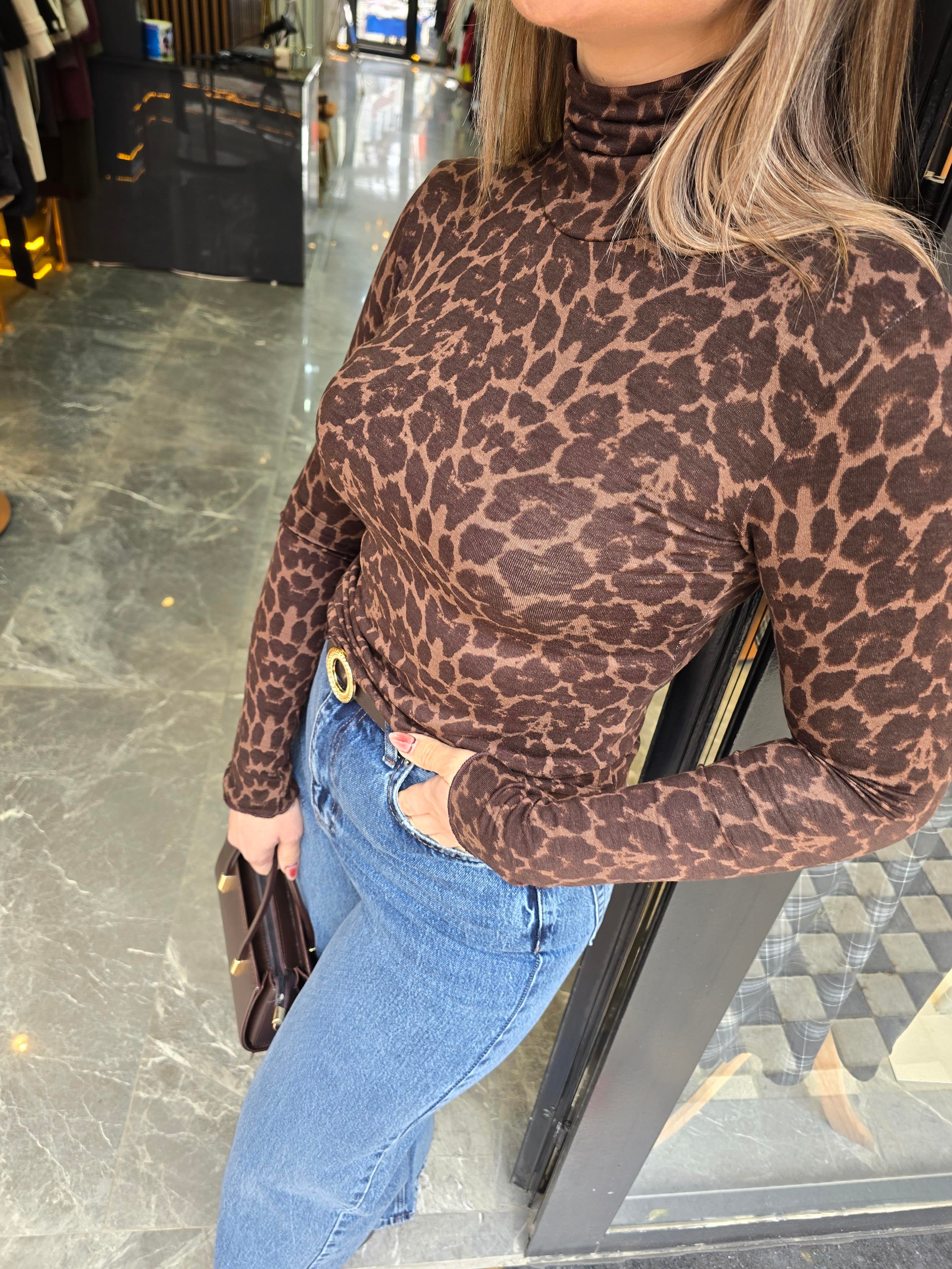 leopar boğazlı basic 